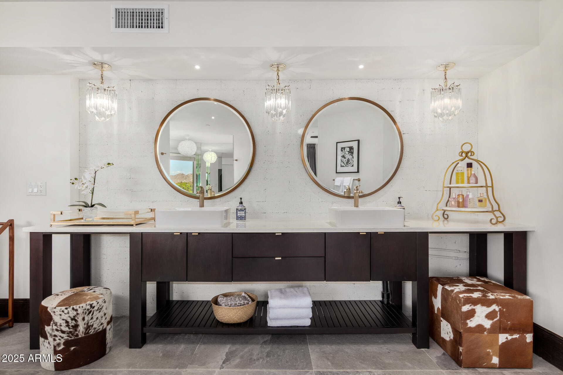 CAMELBACK HEIGHTS - Residential