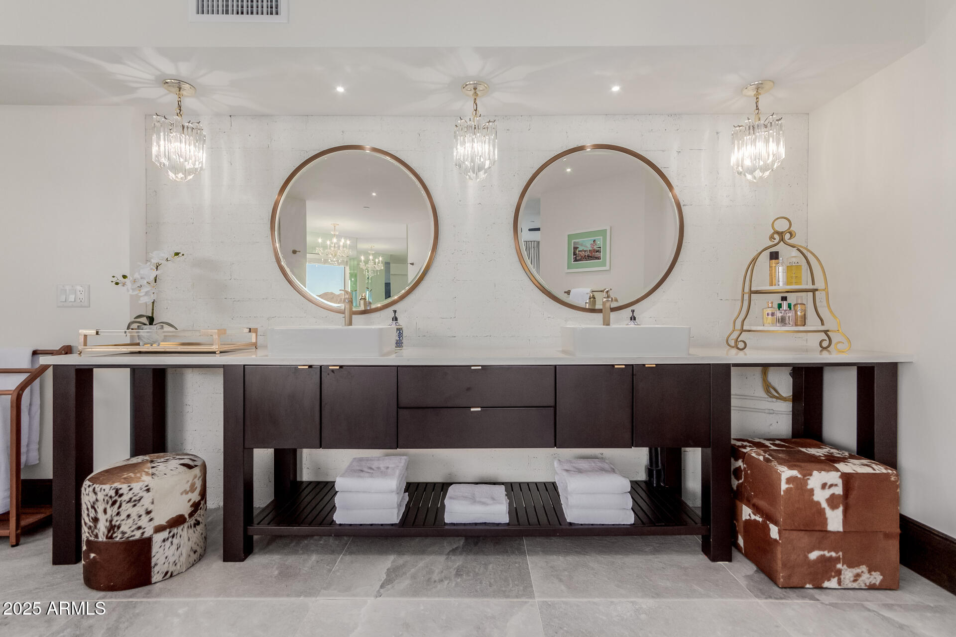 CAMELBACK HEIGHTS - Residential
