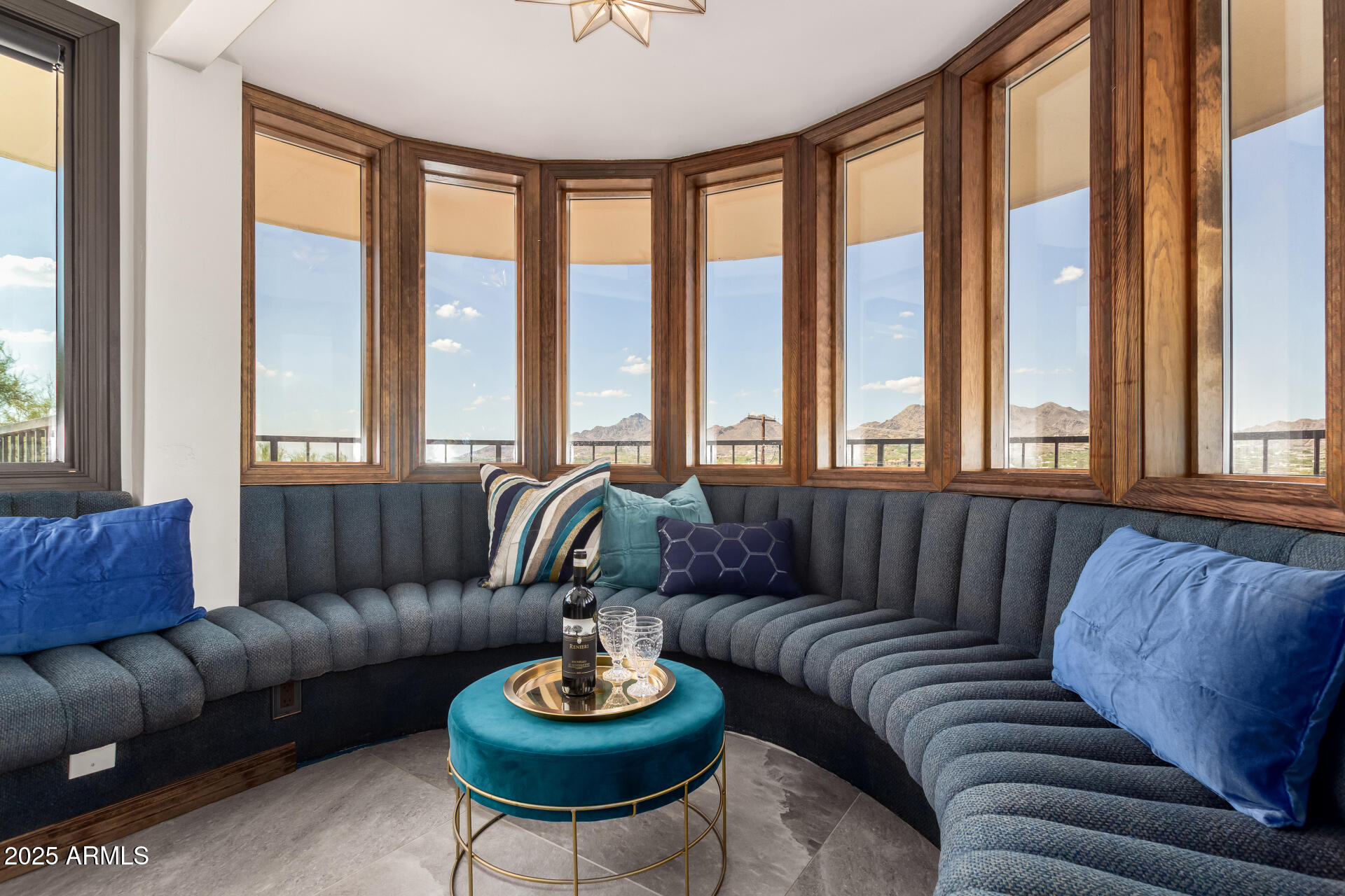CAMELBACK HEIGHTS - Residential