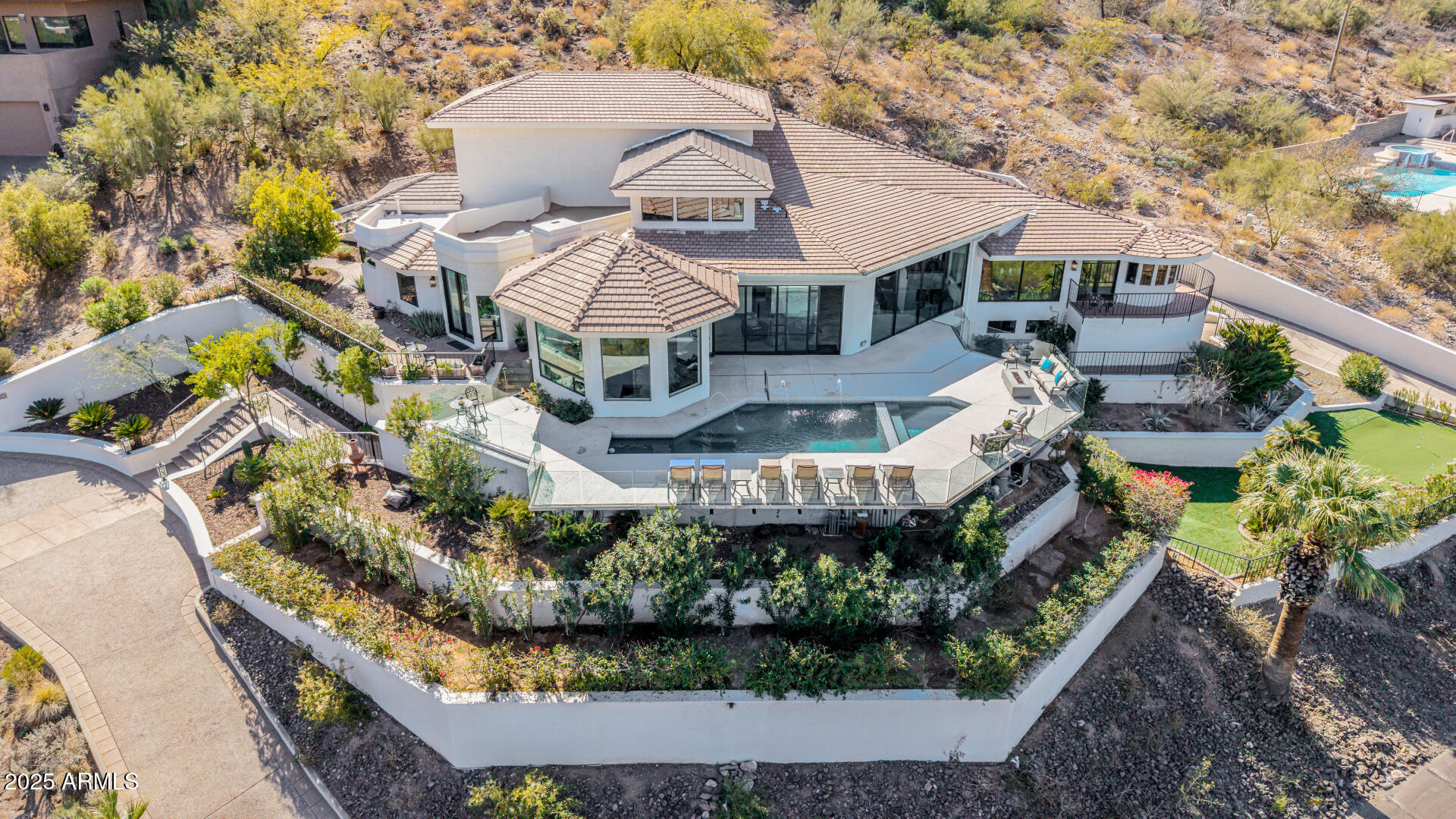 CAMELBACK HEIGHTS - Residential