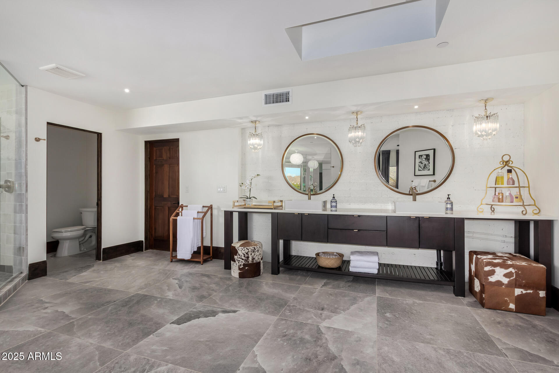 CAMELBACK HEIGHTS - Residential
