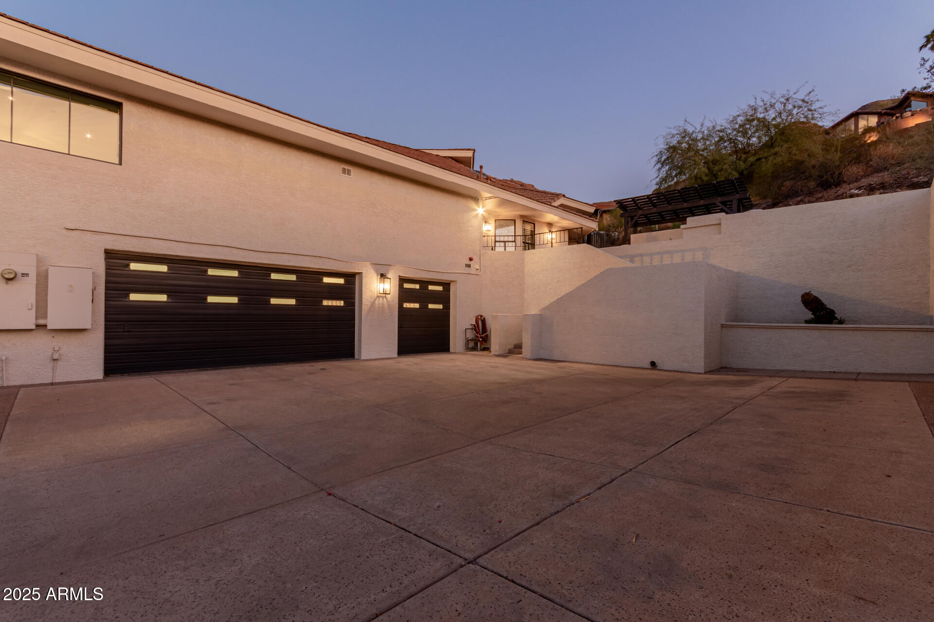 CAMELBACK HEIGHTS - Residential