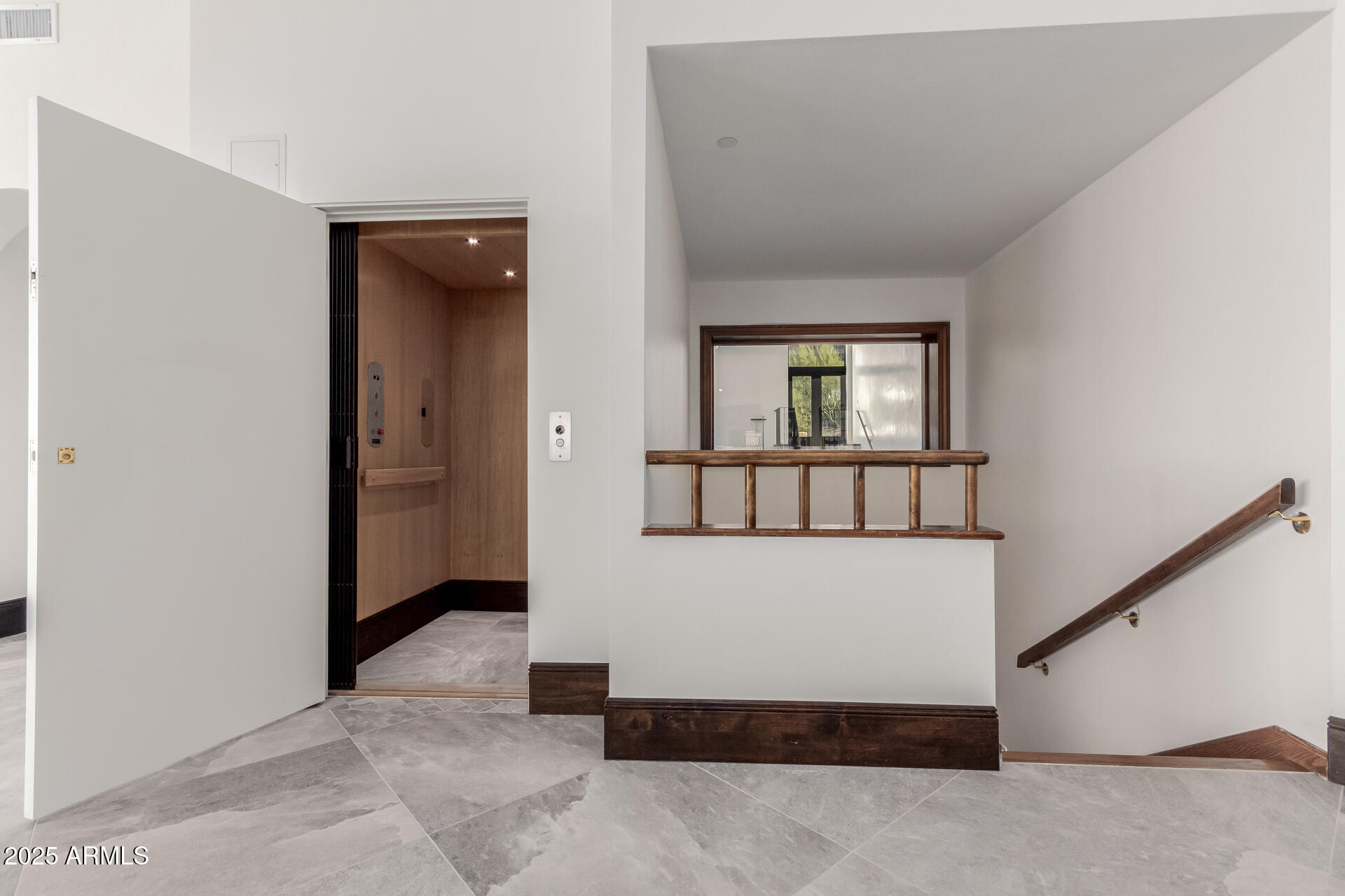 CAMELBACK HEIGHTS - Residential