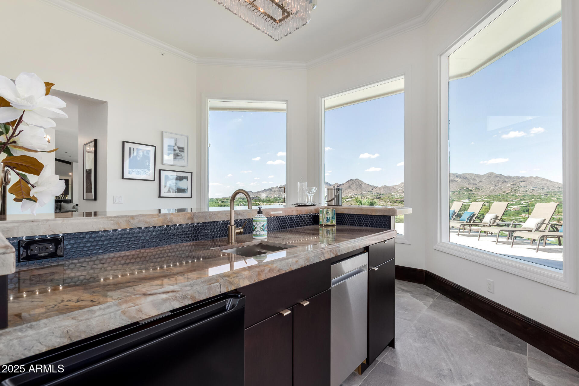 CAMELBACK HEIGHTS - Residential