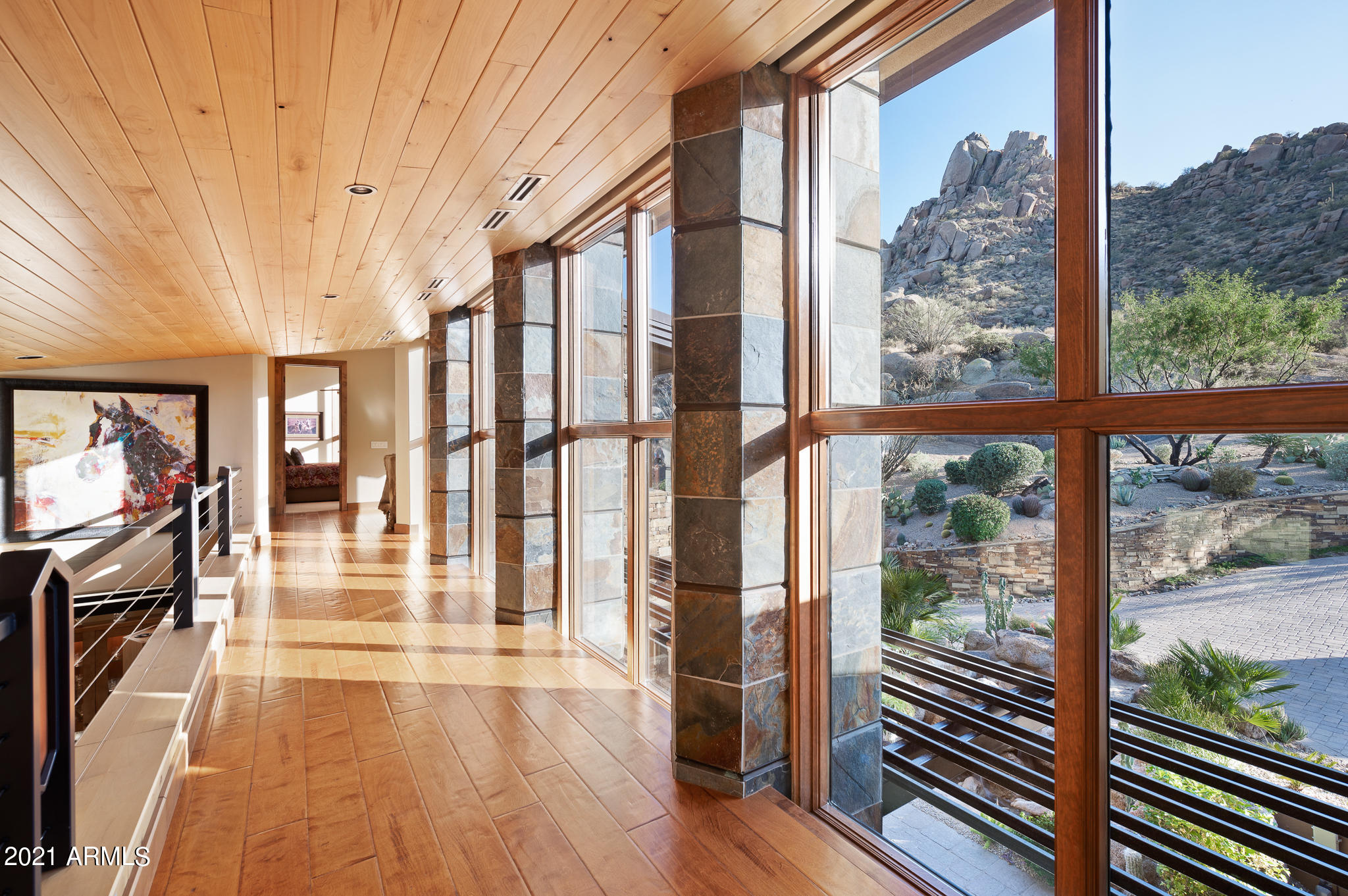 ESTANCIA - Residential