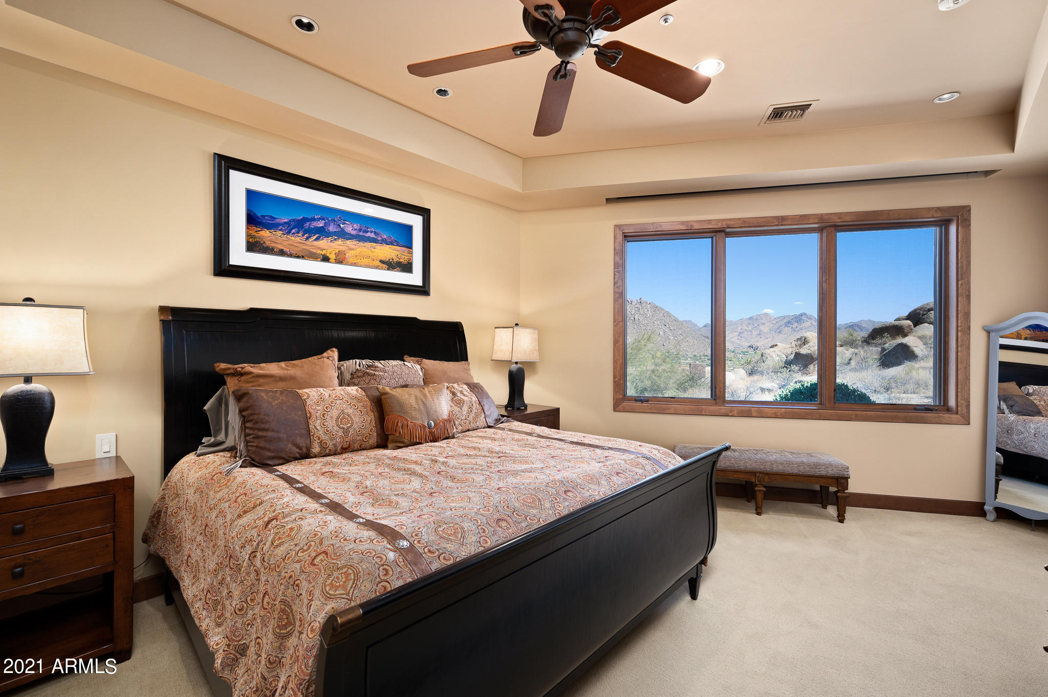 ESTANCIA - Residential