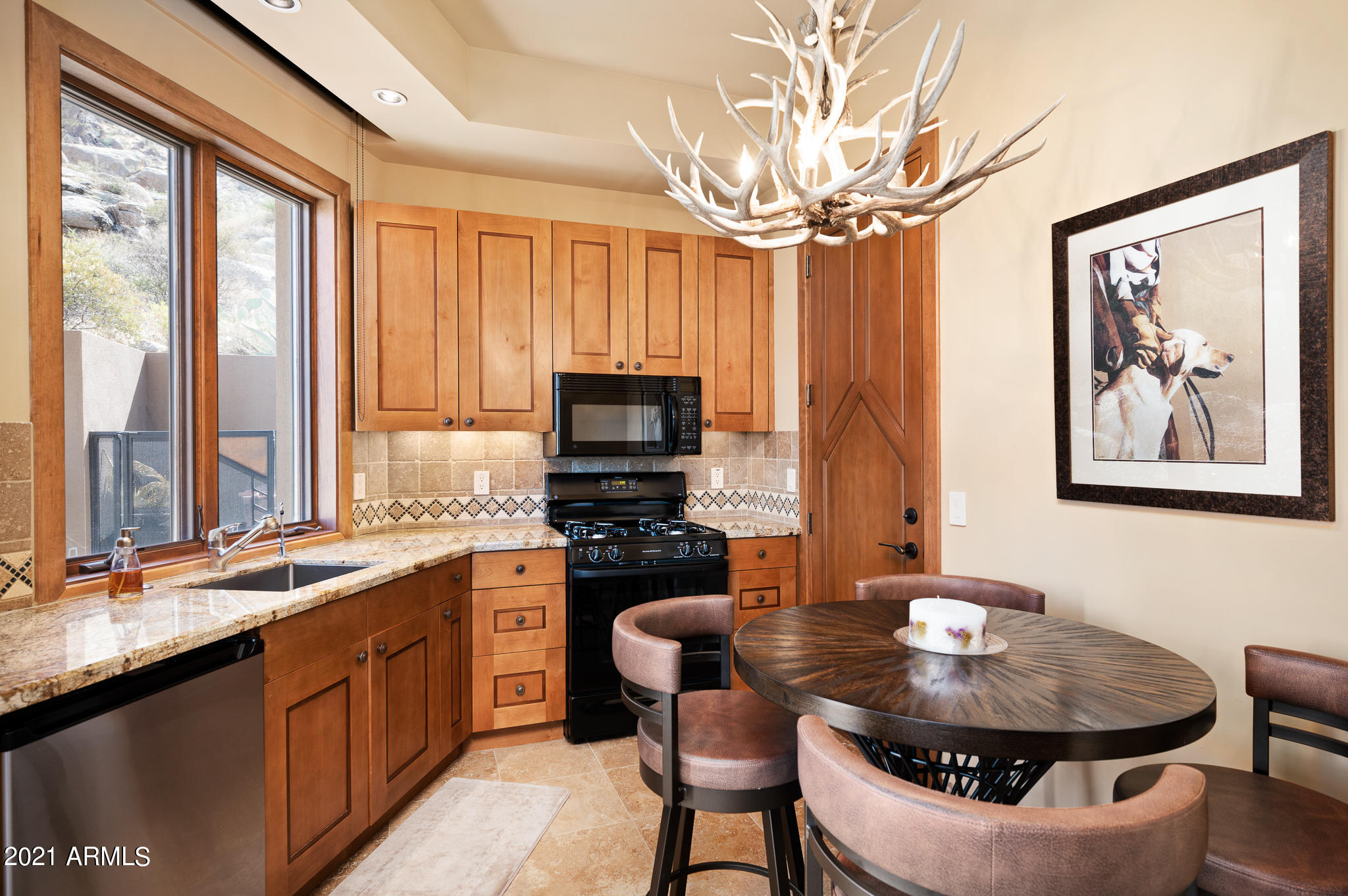 ESTANCIA - Residential