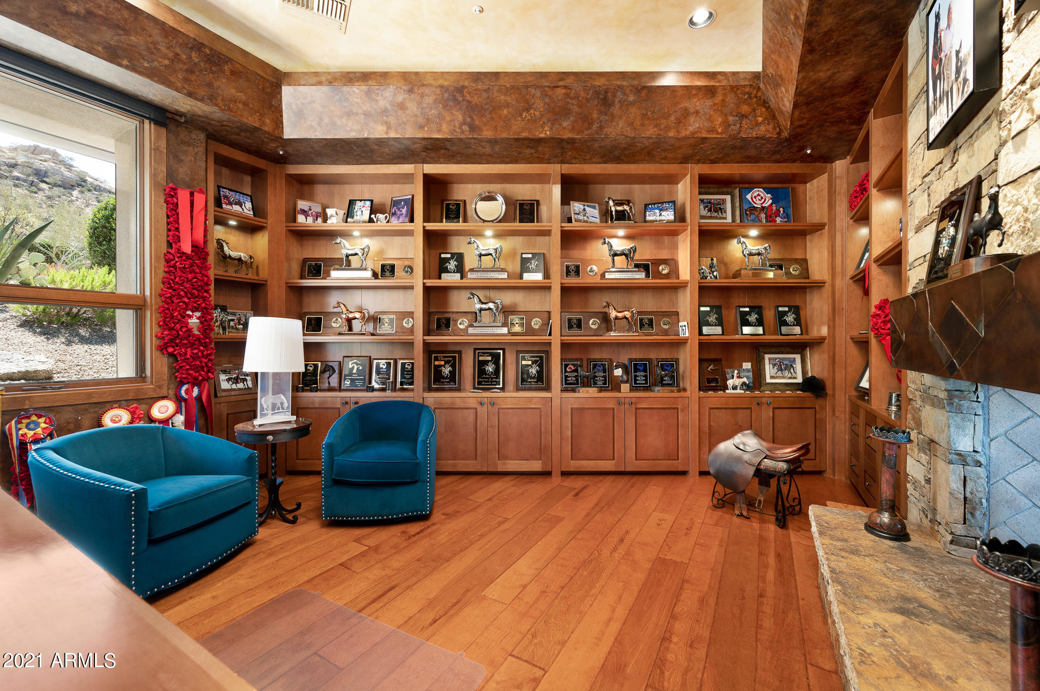 ESTANCIA - Residential
