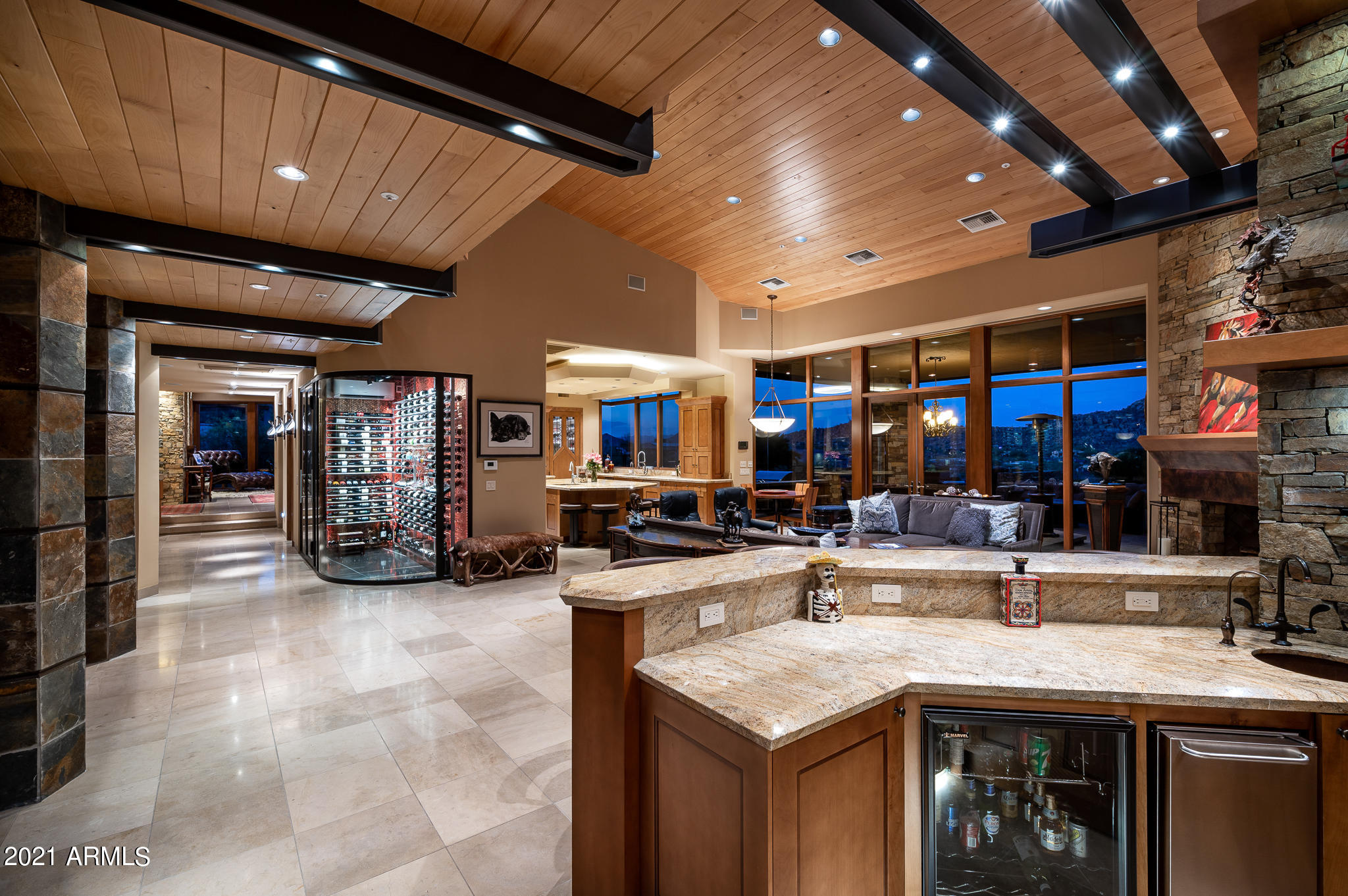 ESTANCIA - Residential