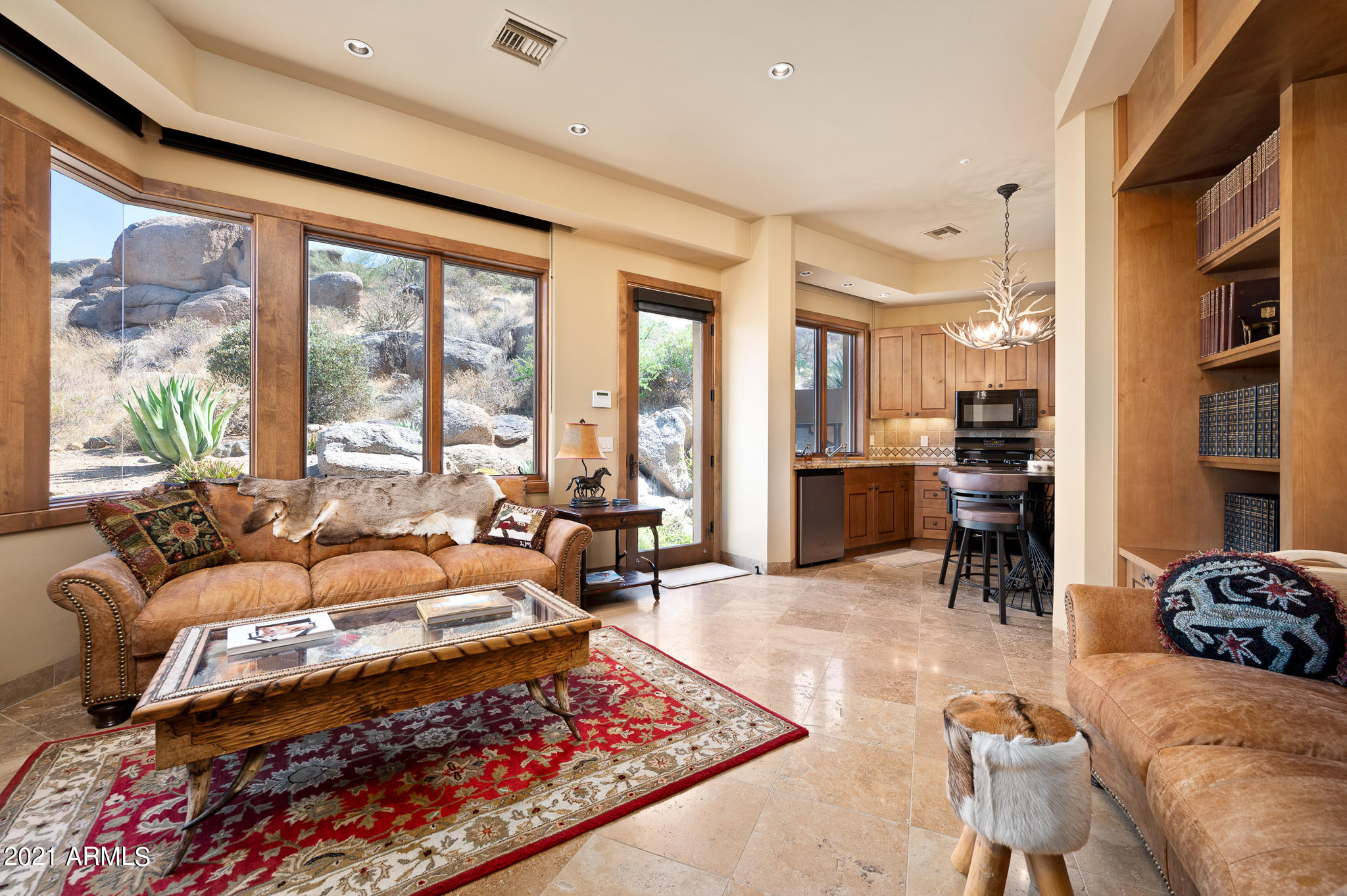 ESTANCIA - Residential
