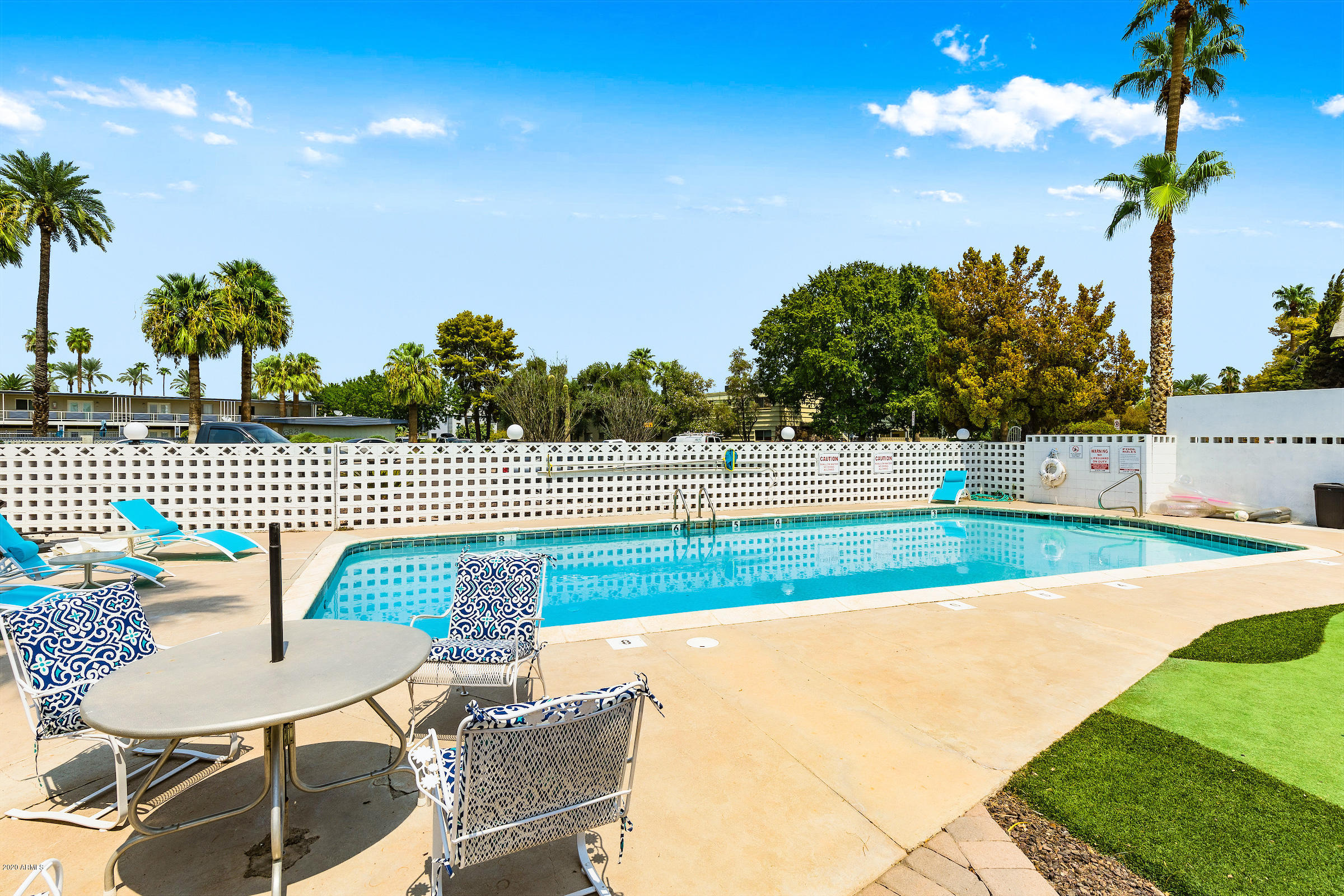 CAPRI CONDOMINIUM - Residential Income