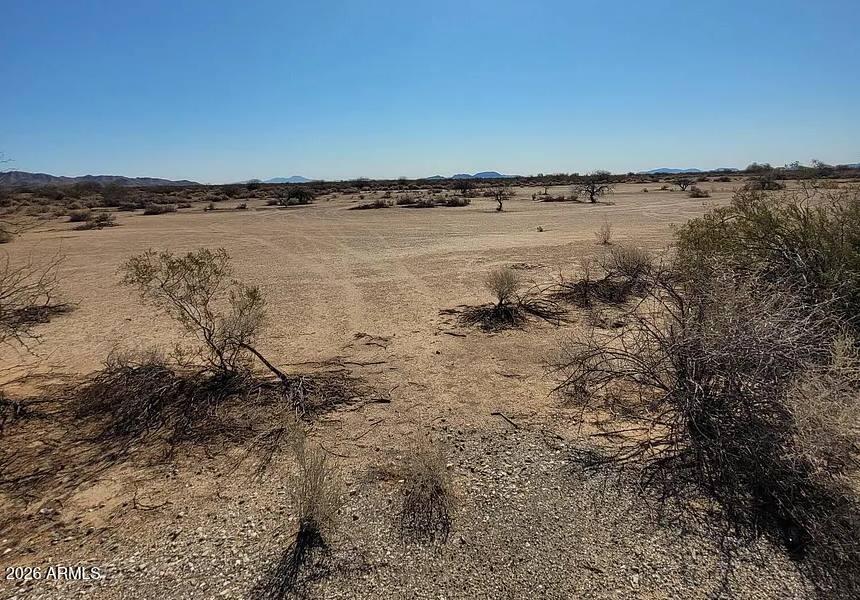 TOLTEC/ARIZONA VALLEY UNIT THIRTY THREE - Land