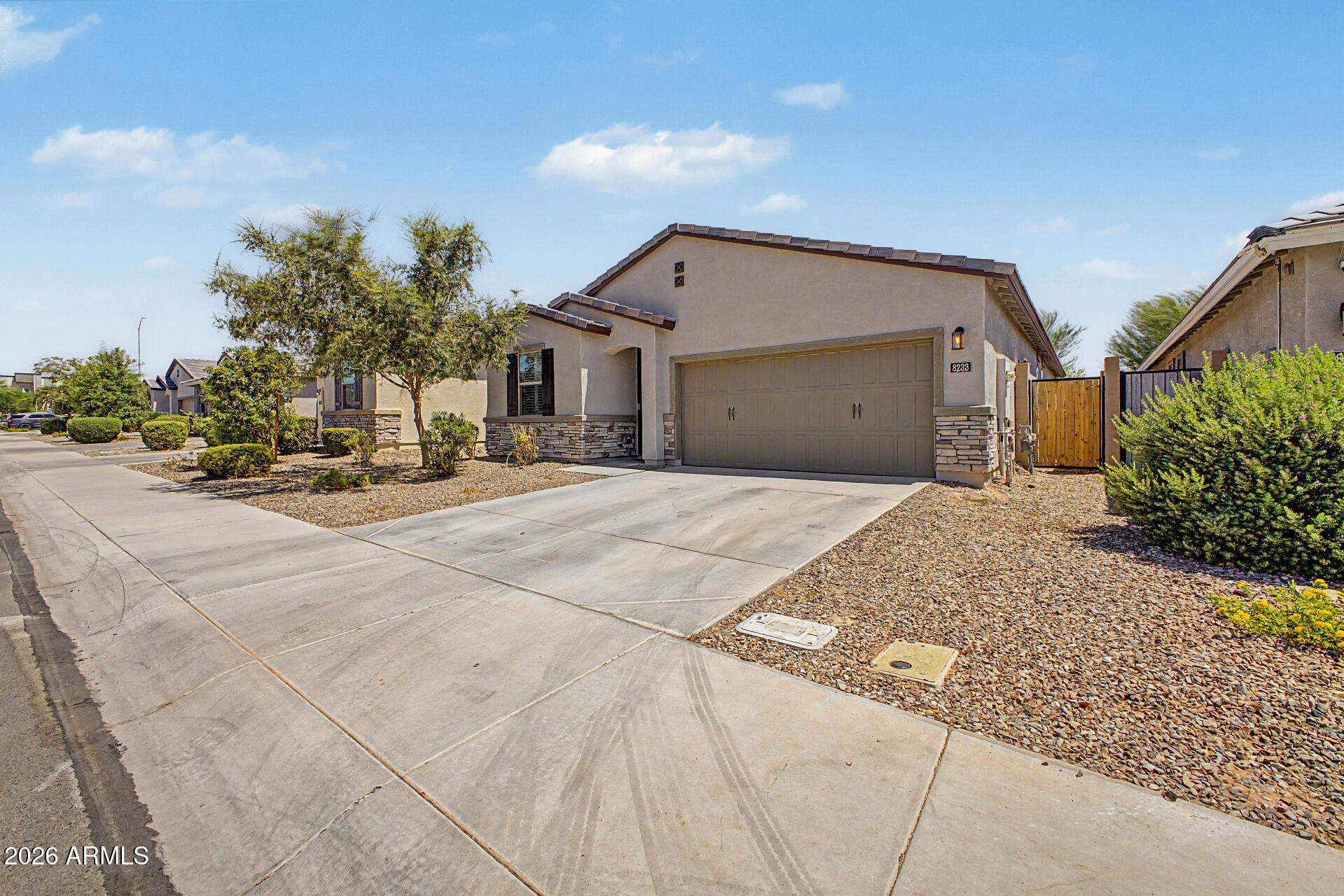 HERITAGE CROSSING - Residential
