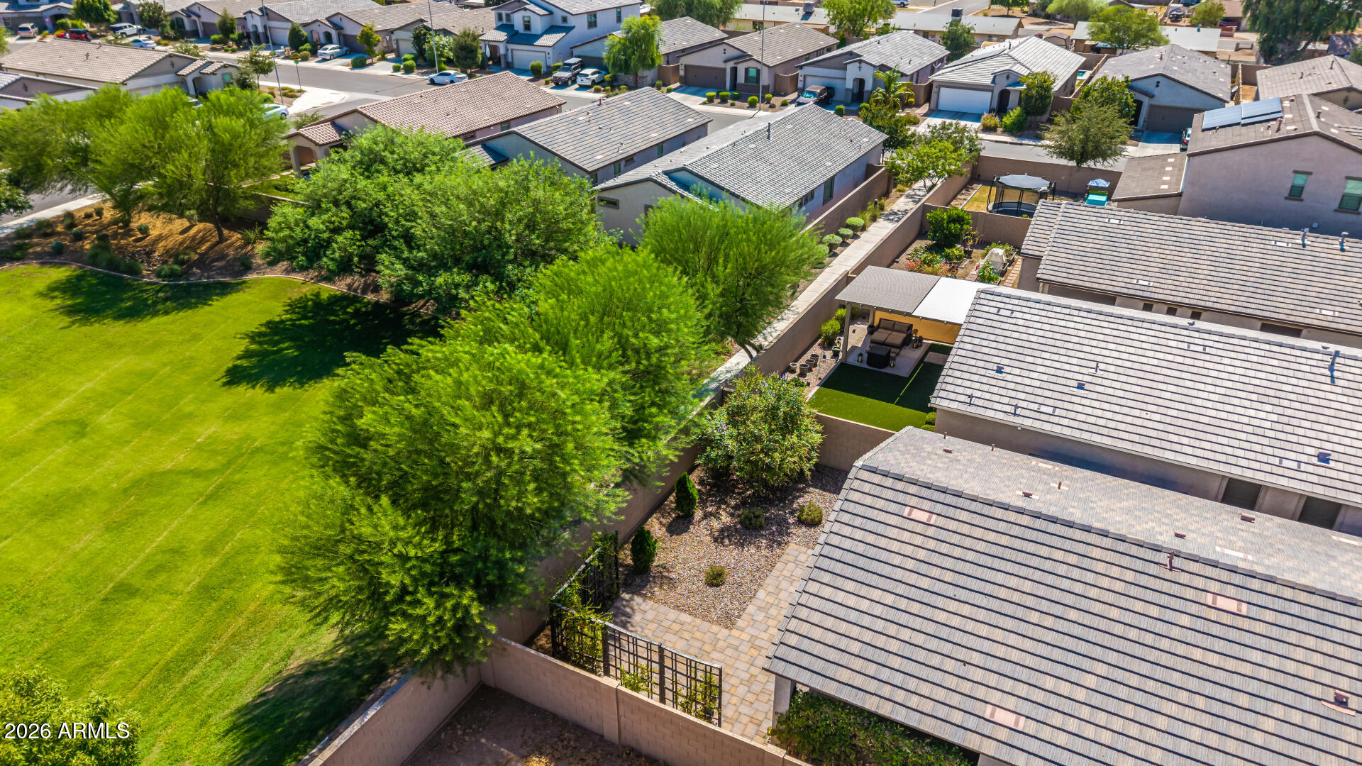 HERITAGE CROSSING - Residential