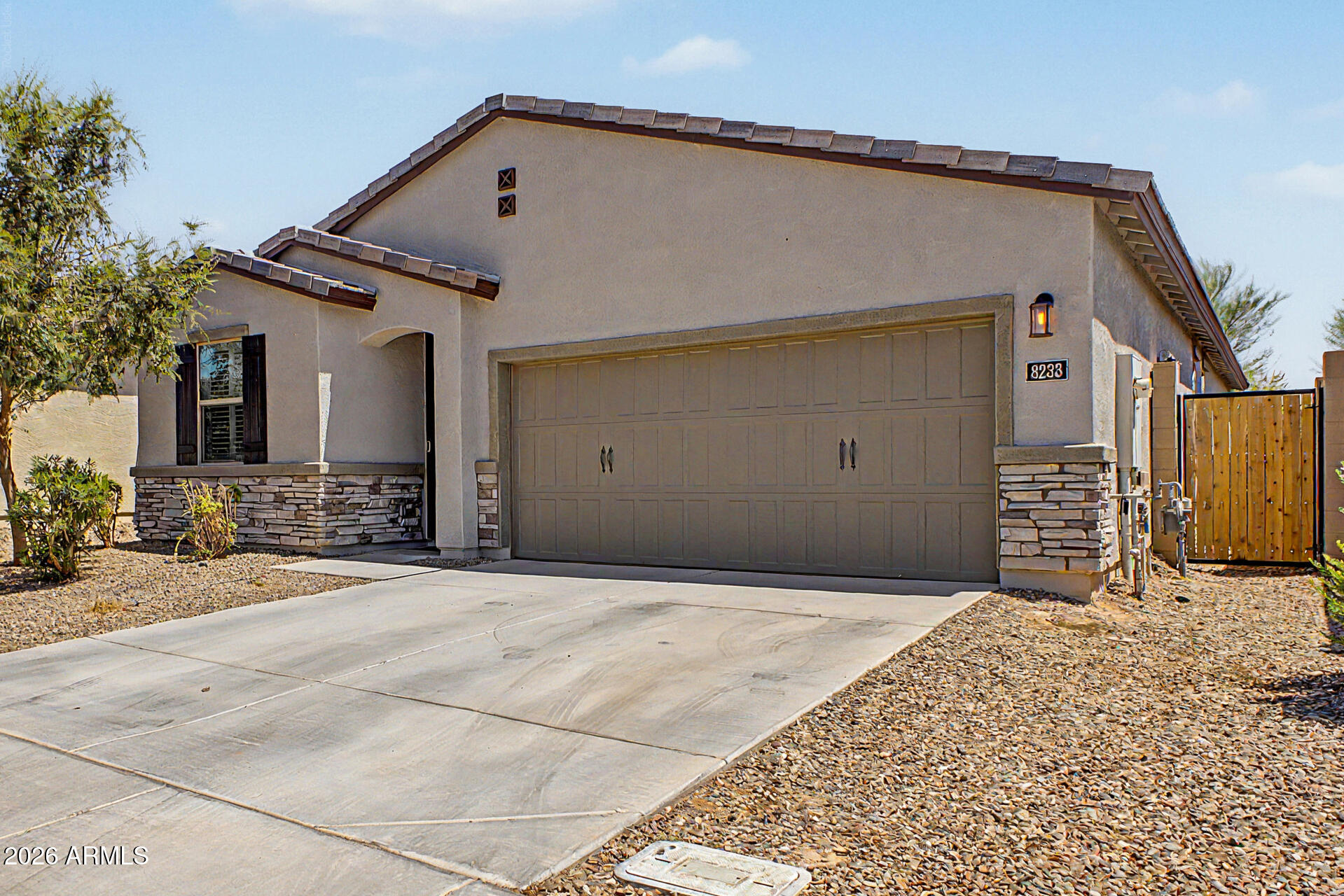 HERITAGE CROSSING - Residential