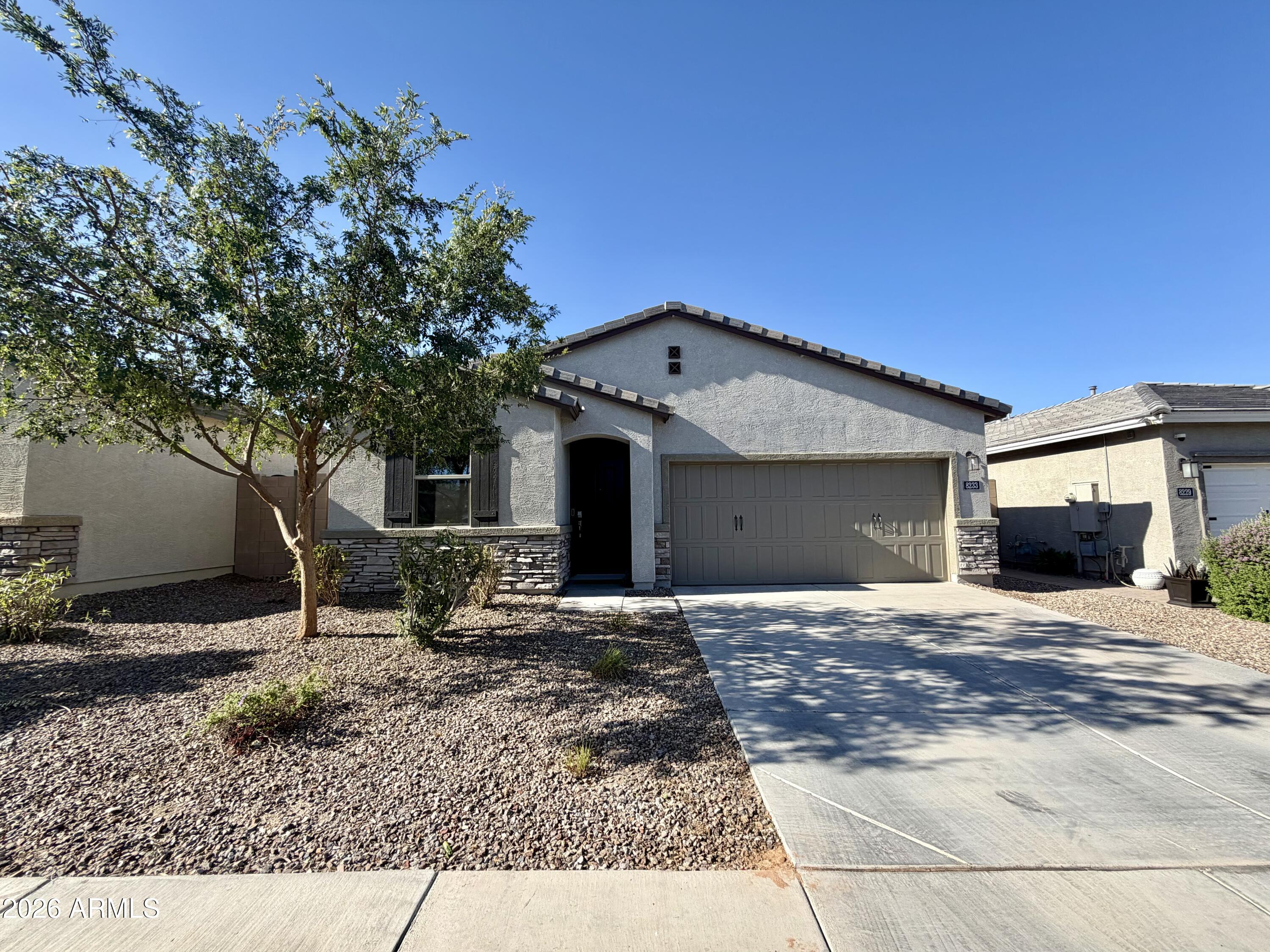 HERITAGE CROSSING - Residential