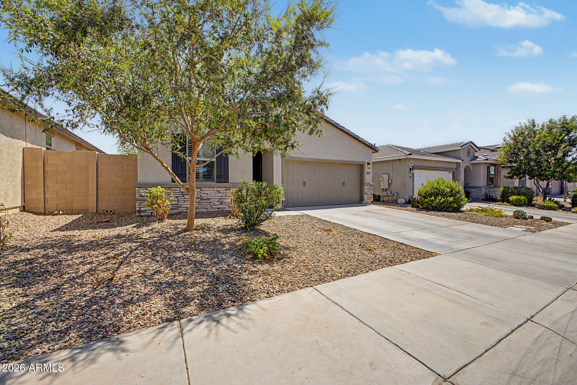 HERITAGE CROSSING - Residential