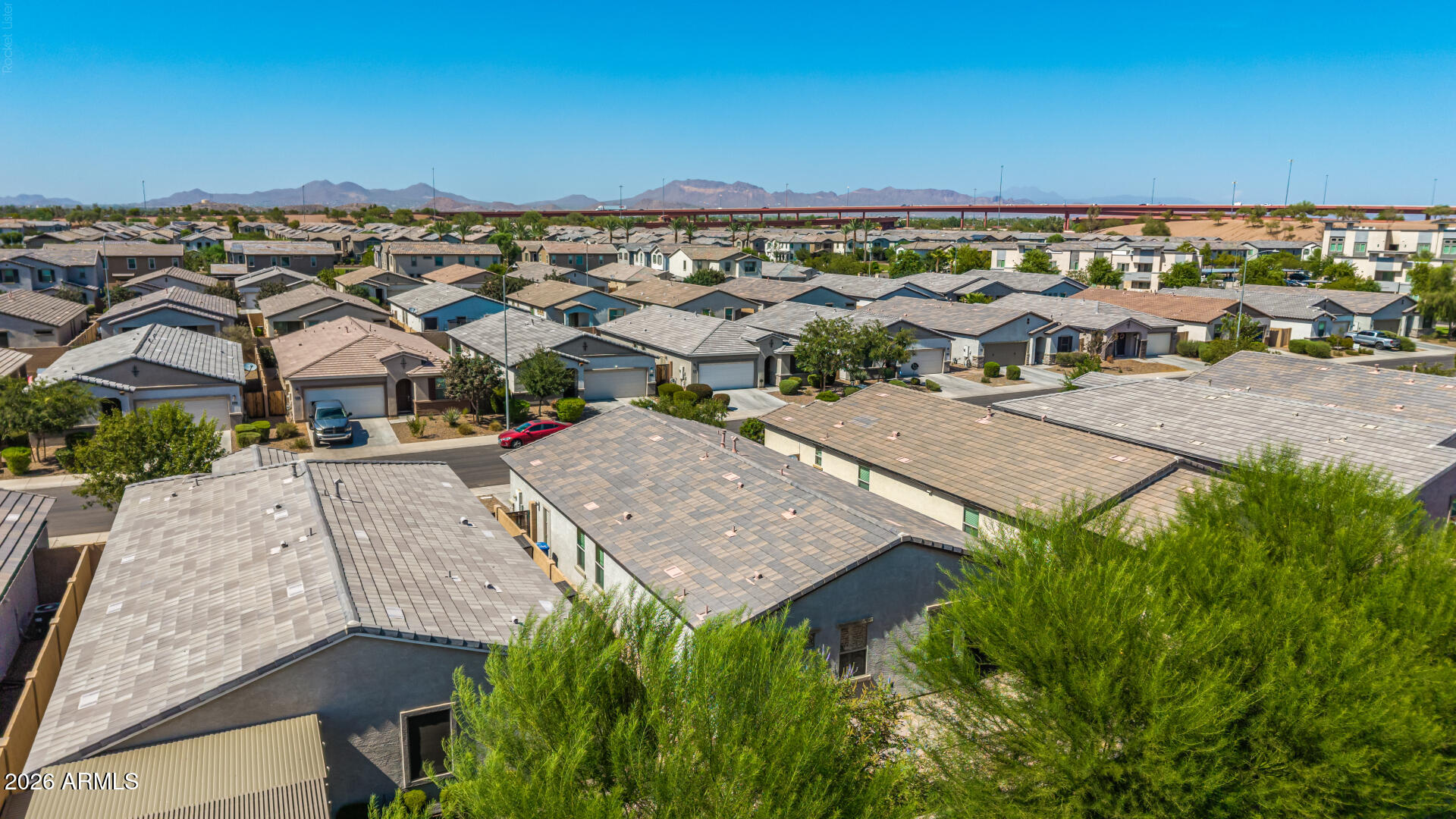 HERITAGE CROSSING - Residential