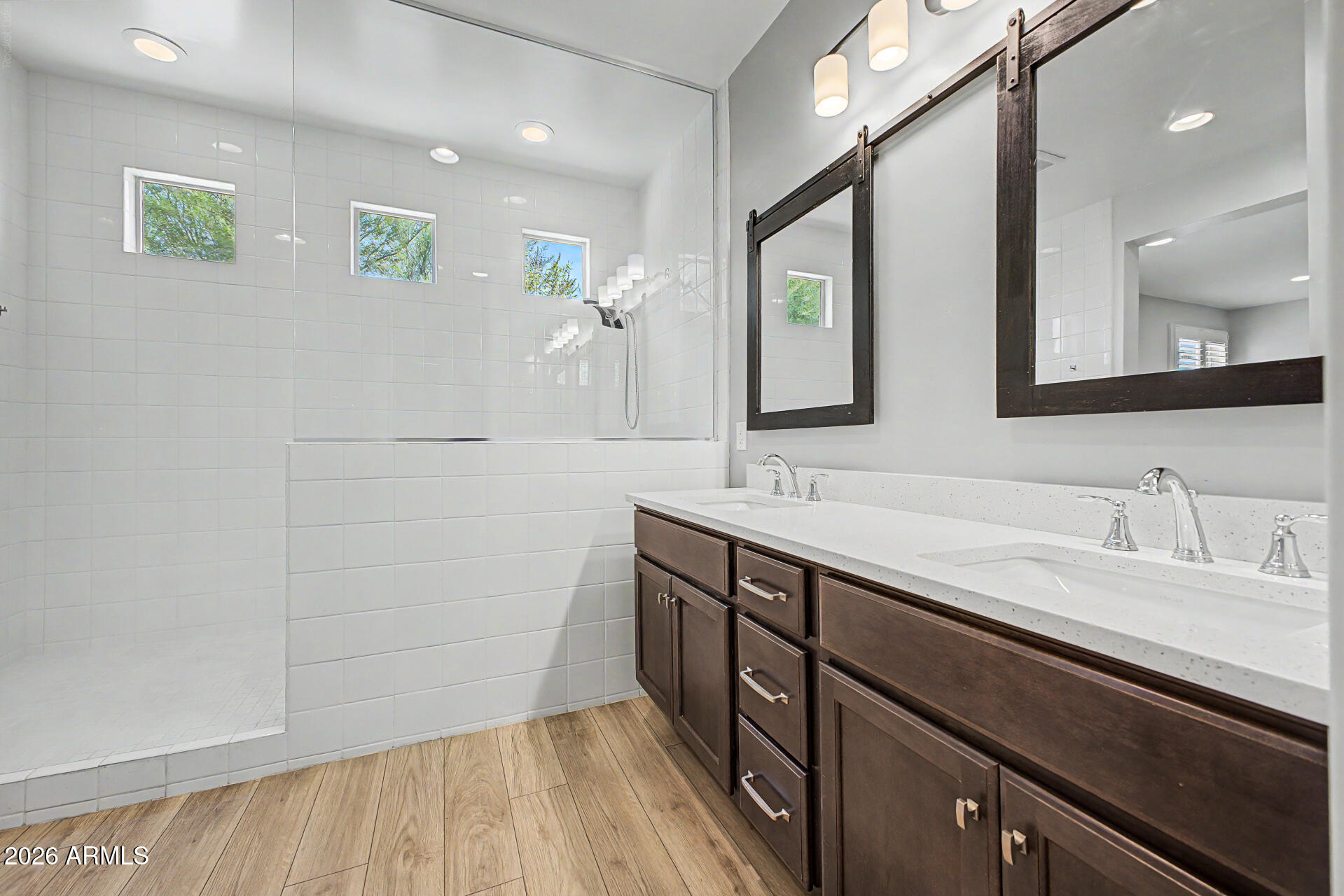 HERITAGE CROSSING - Residential