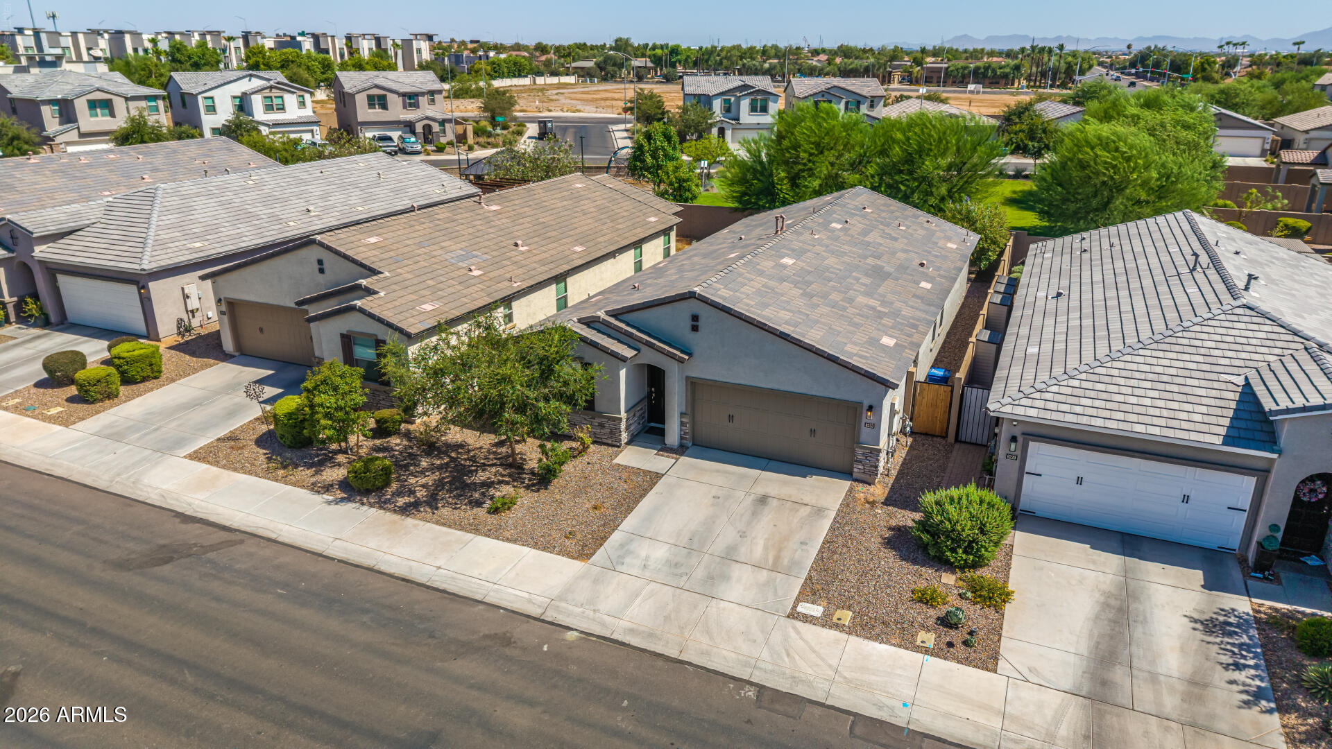 HERITAGE CROSSING - Residential