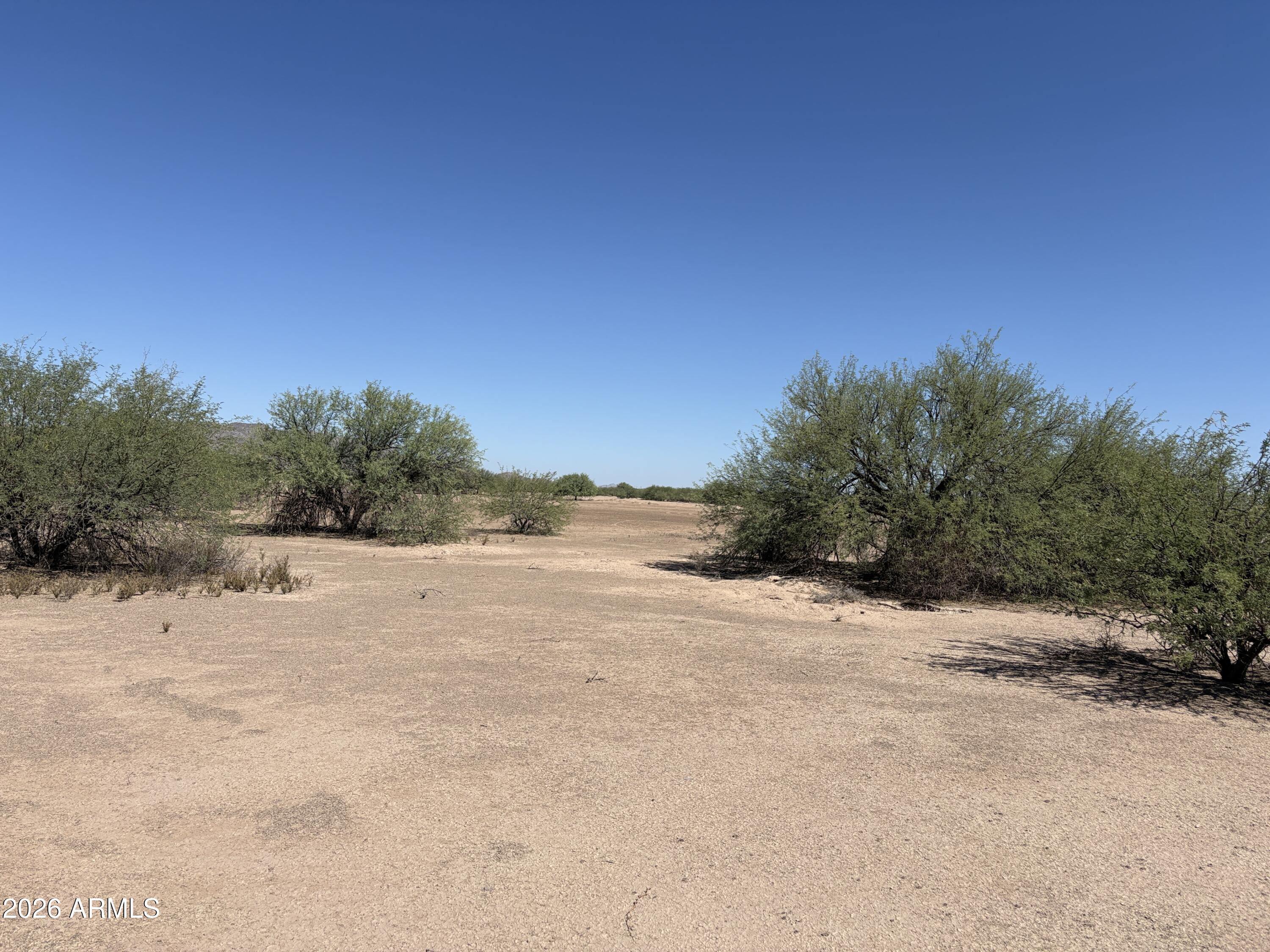 TOLTEC/ARIZONA VALLEY UNIT THIRTY TWO - Land