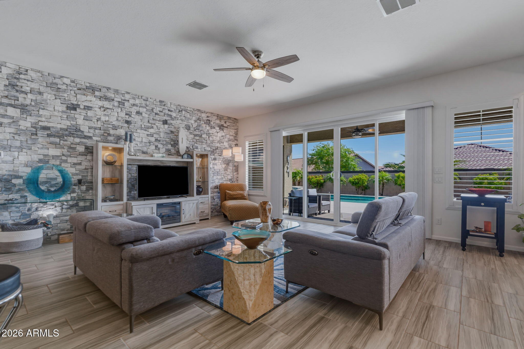ASANTE PHASE 1 UNIT 4 - Residential