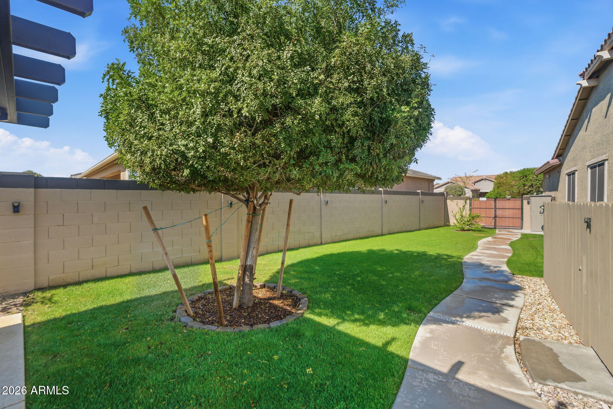 ASANTE PHASE 1 UNIT 4 - Residential