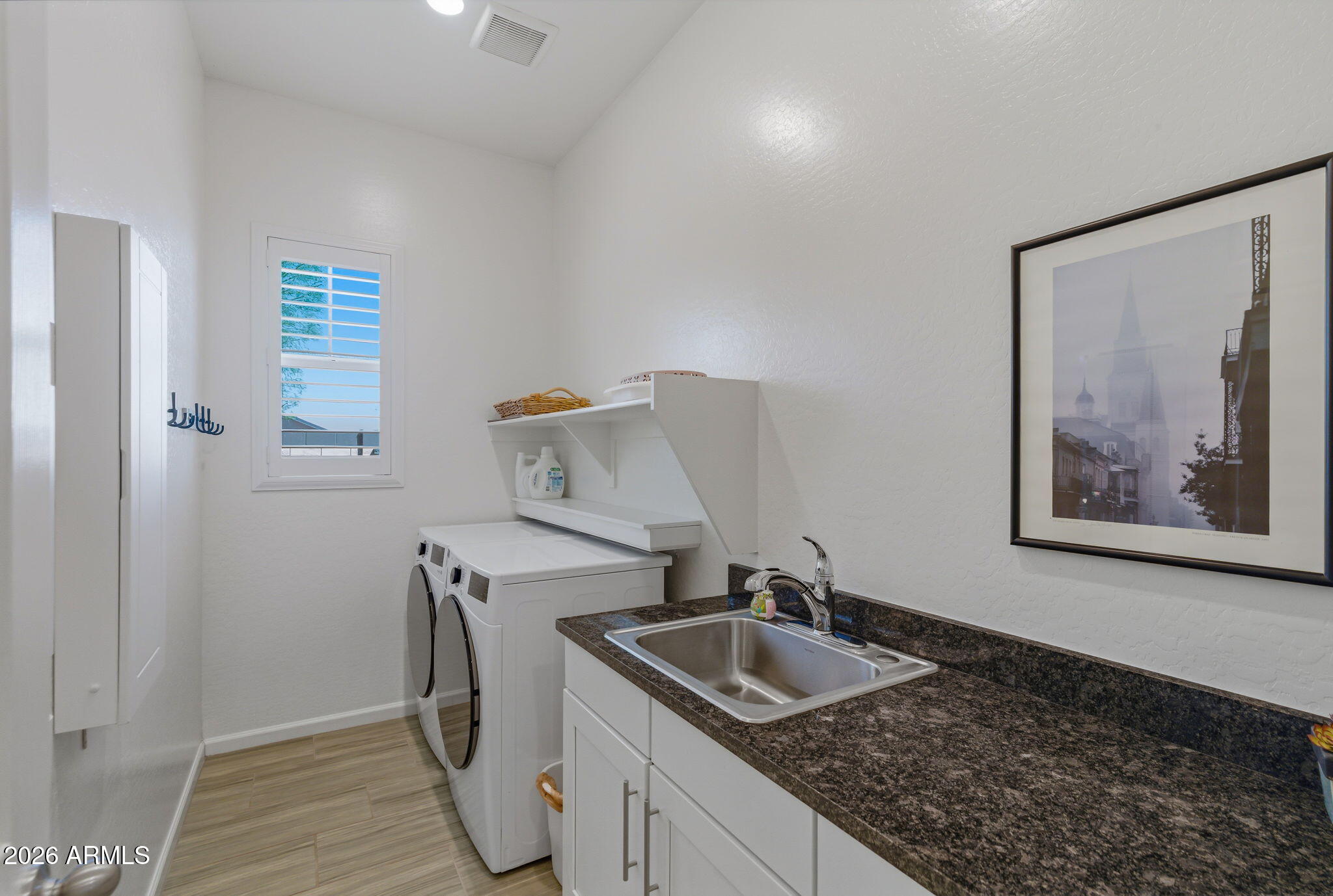 ASANTE PHASE 1 UNIT 4 - Residential