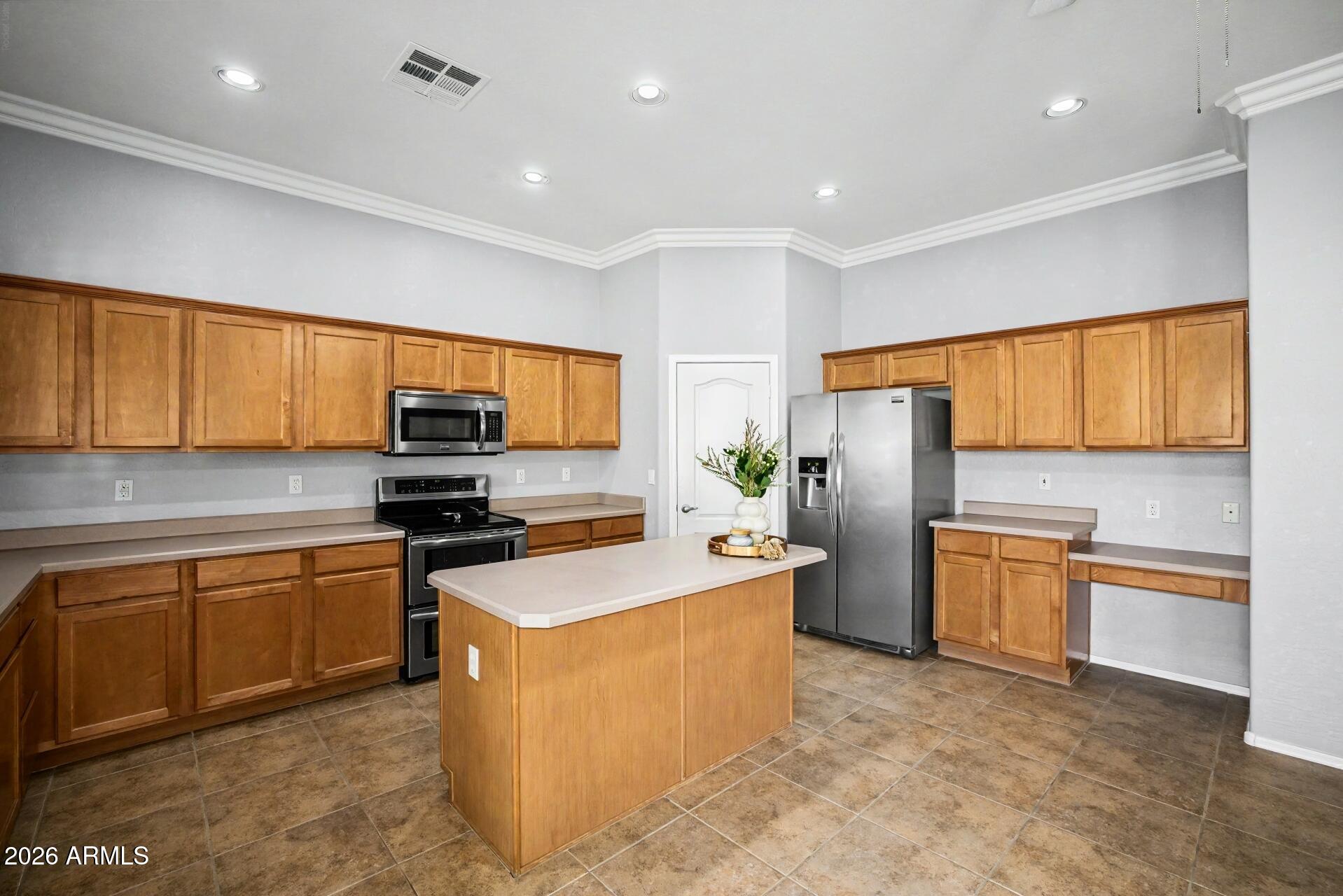 HIGLEY GROVES WEST - Residential