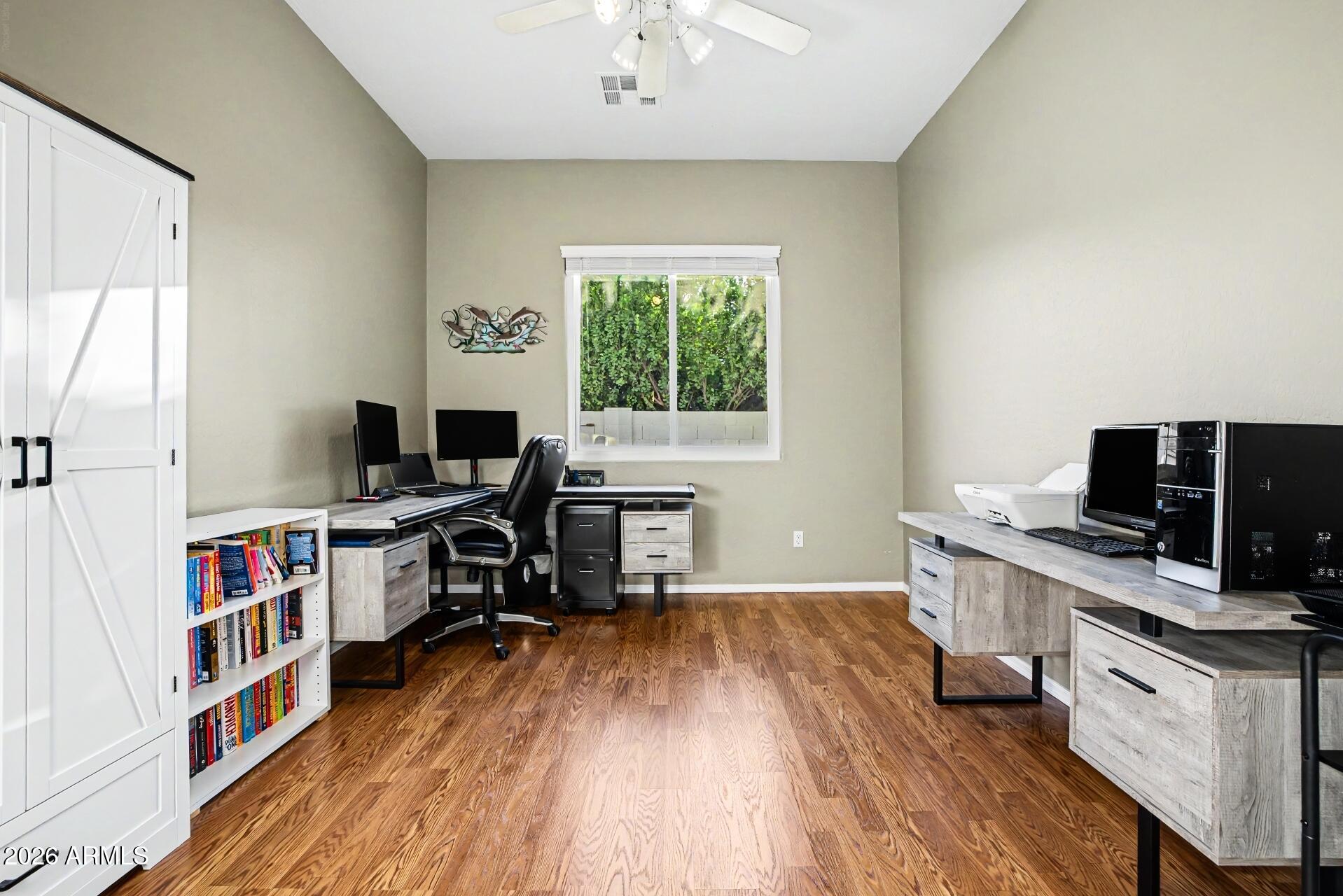 HIGLEY GROVES WEST - Residential