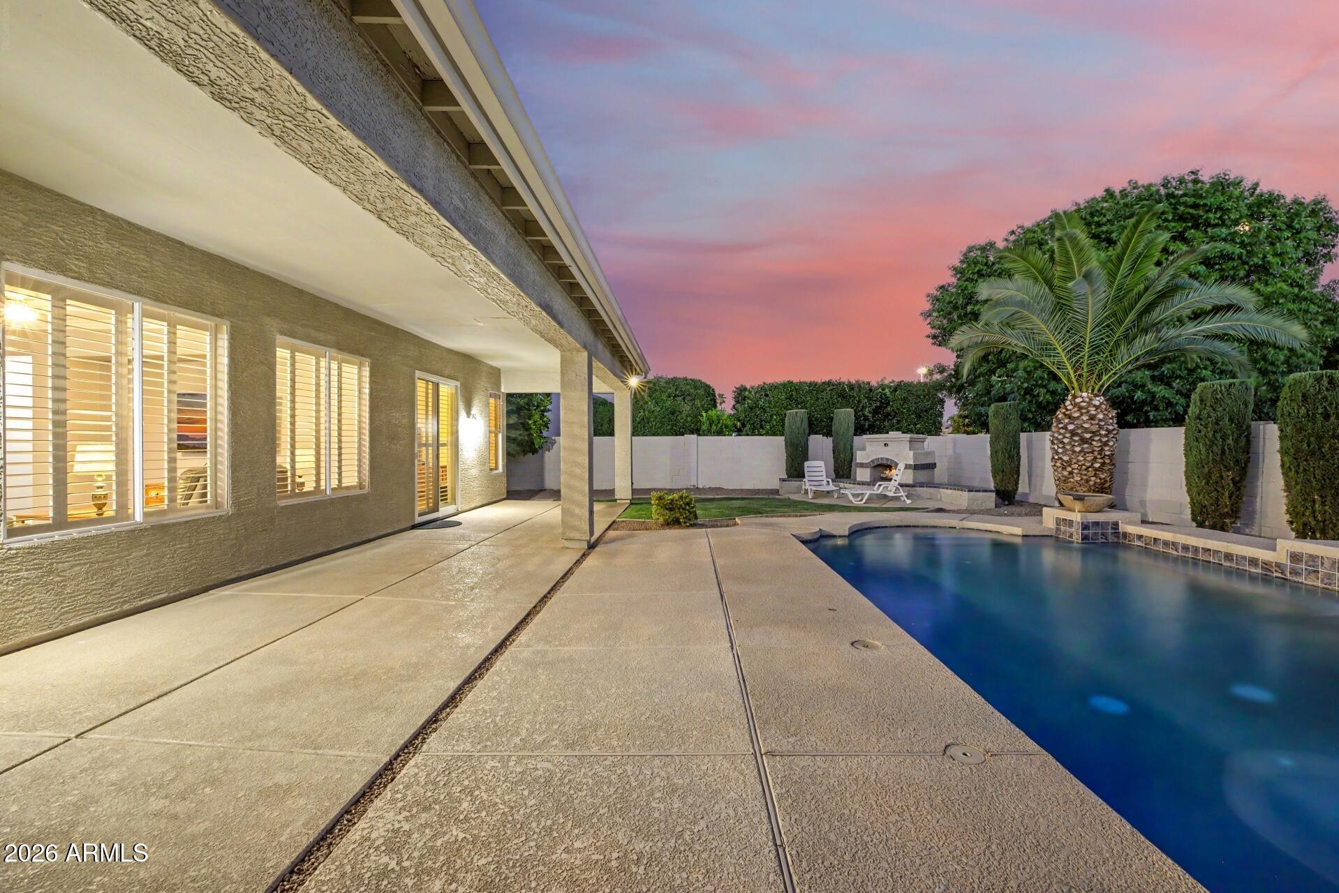HIGLEY GROVES WEST - Residential