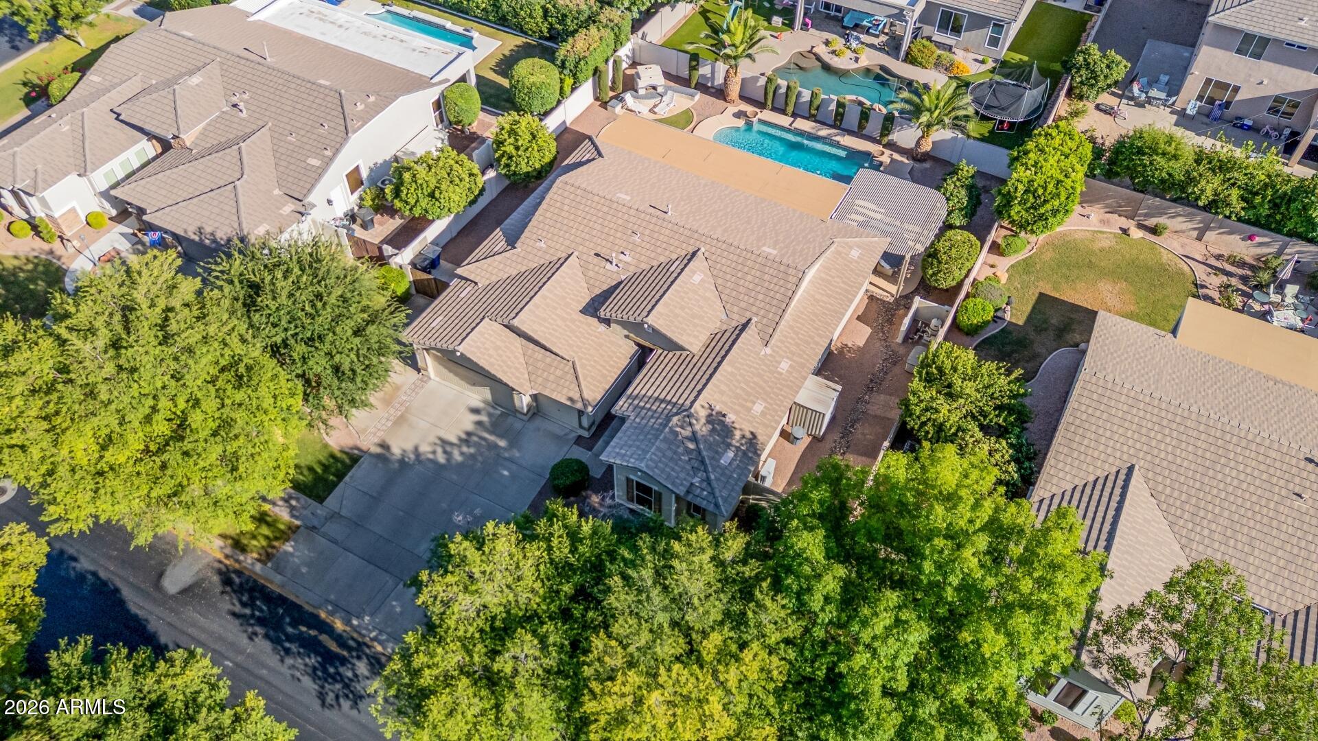 HIGLEY GROVES WEST - Residential