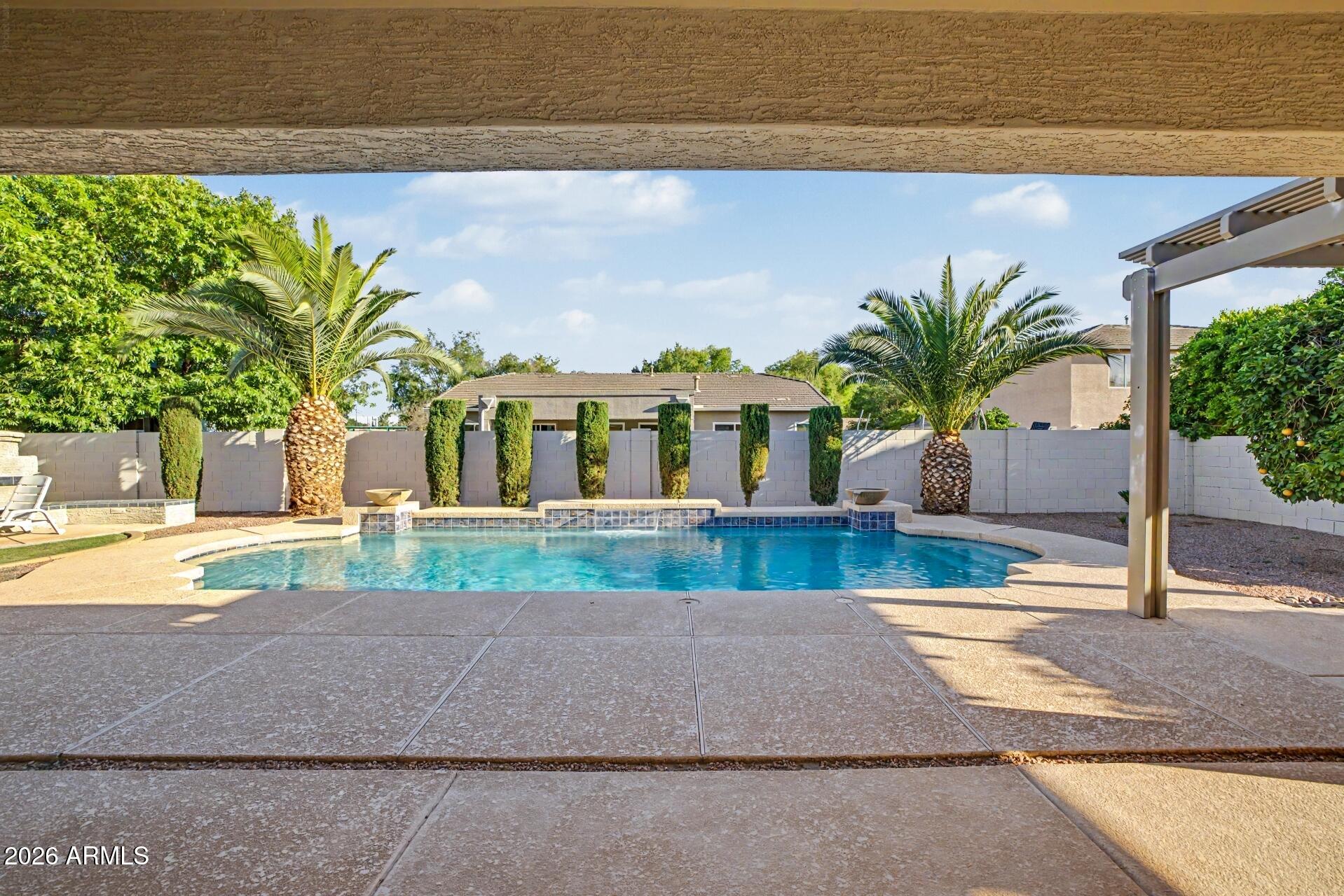 HIGLEY GROVES WEST - Residential
