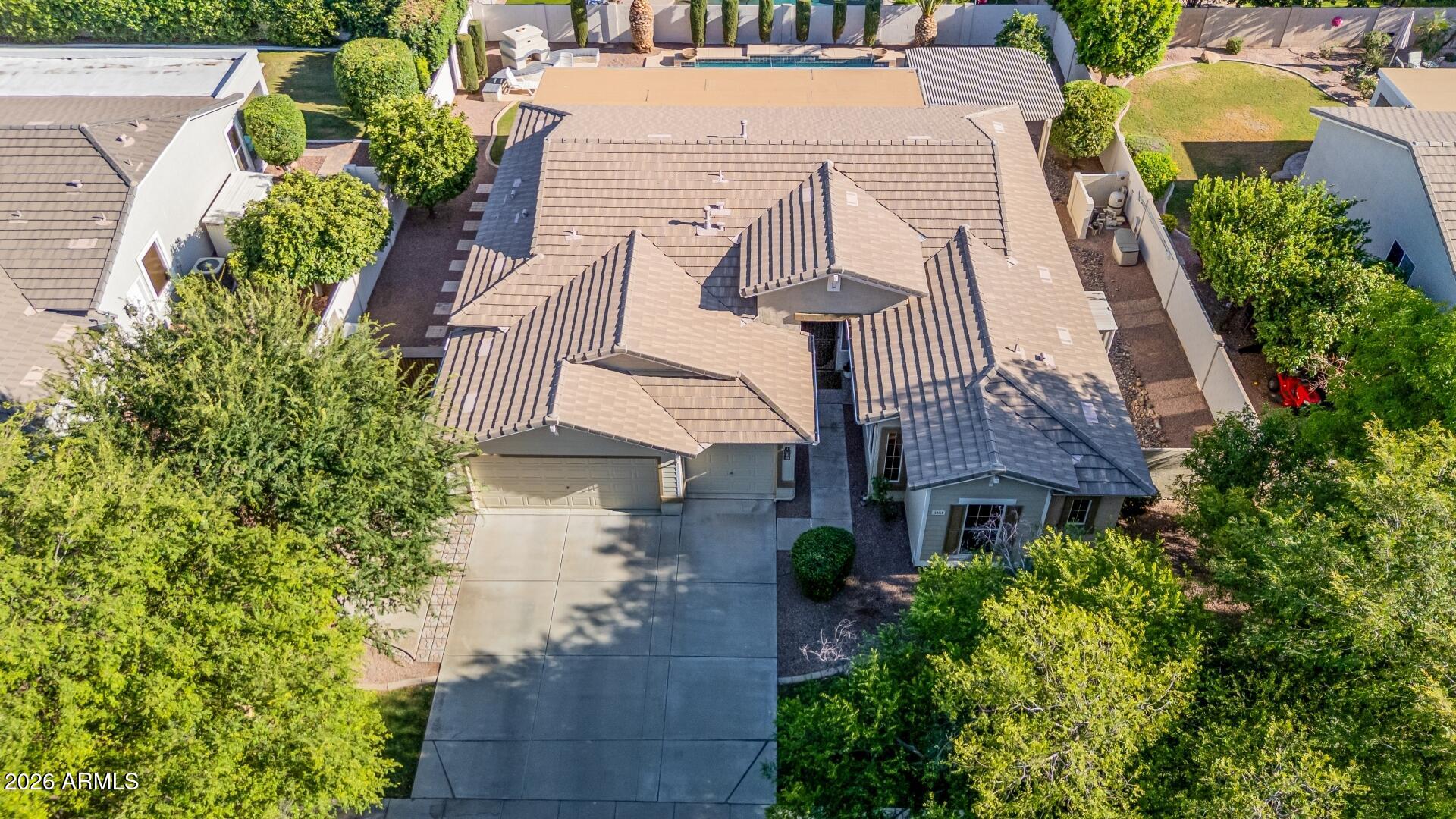 HIGLEY GROVES WEST - Residential