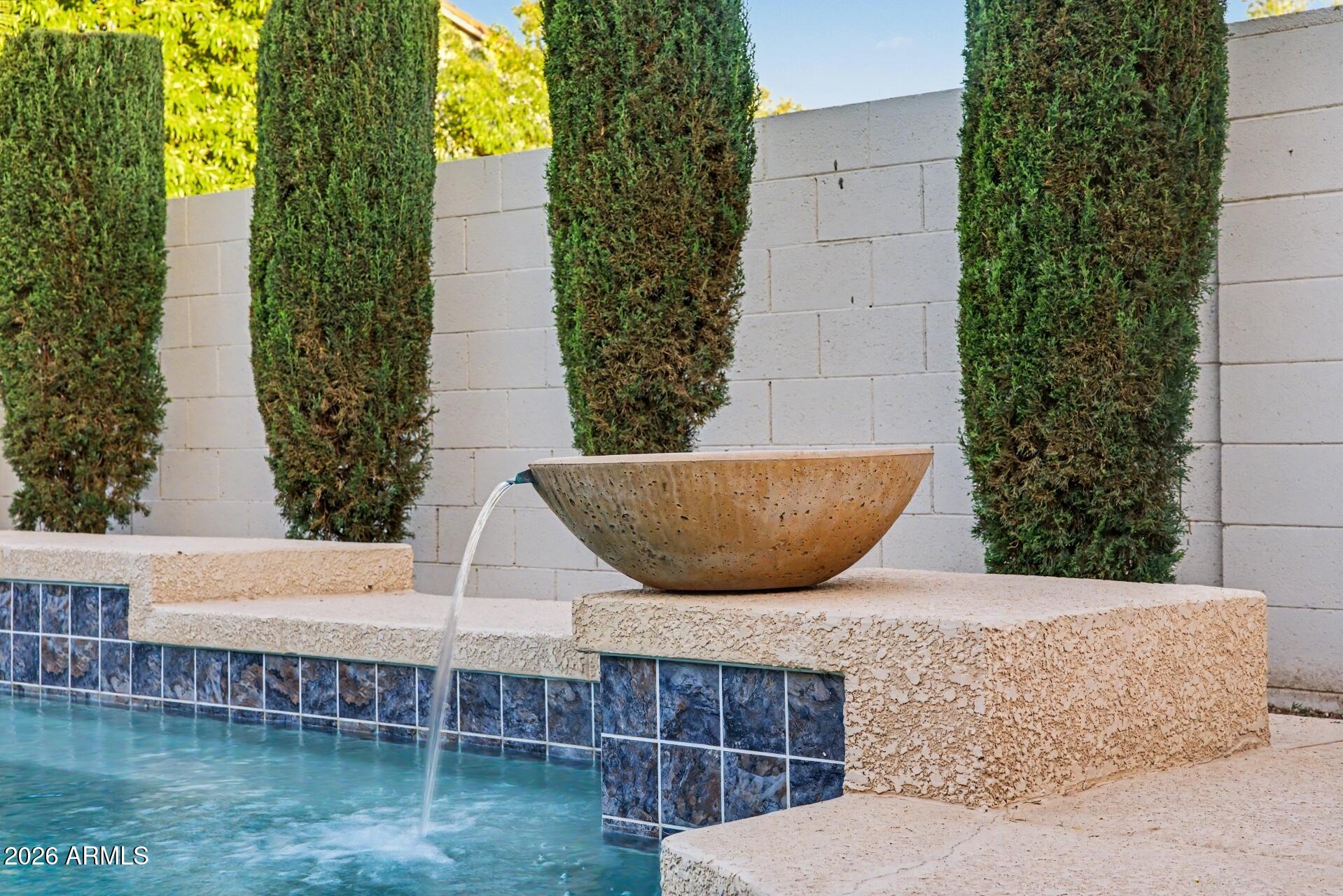 HIGLEY GROVES WEST - Residential