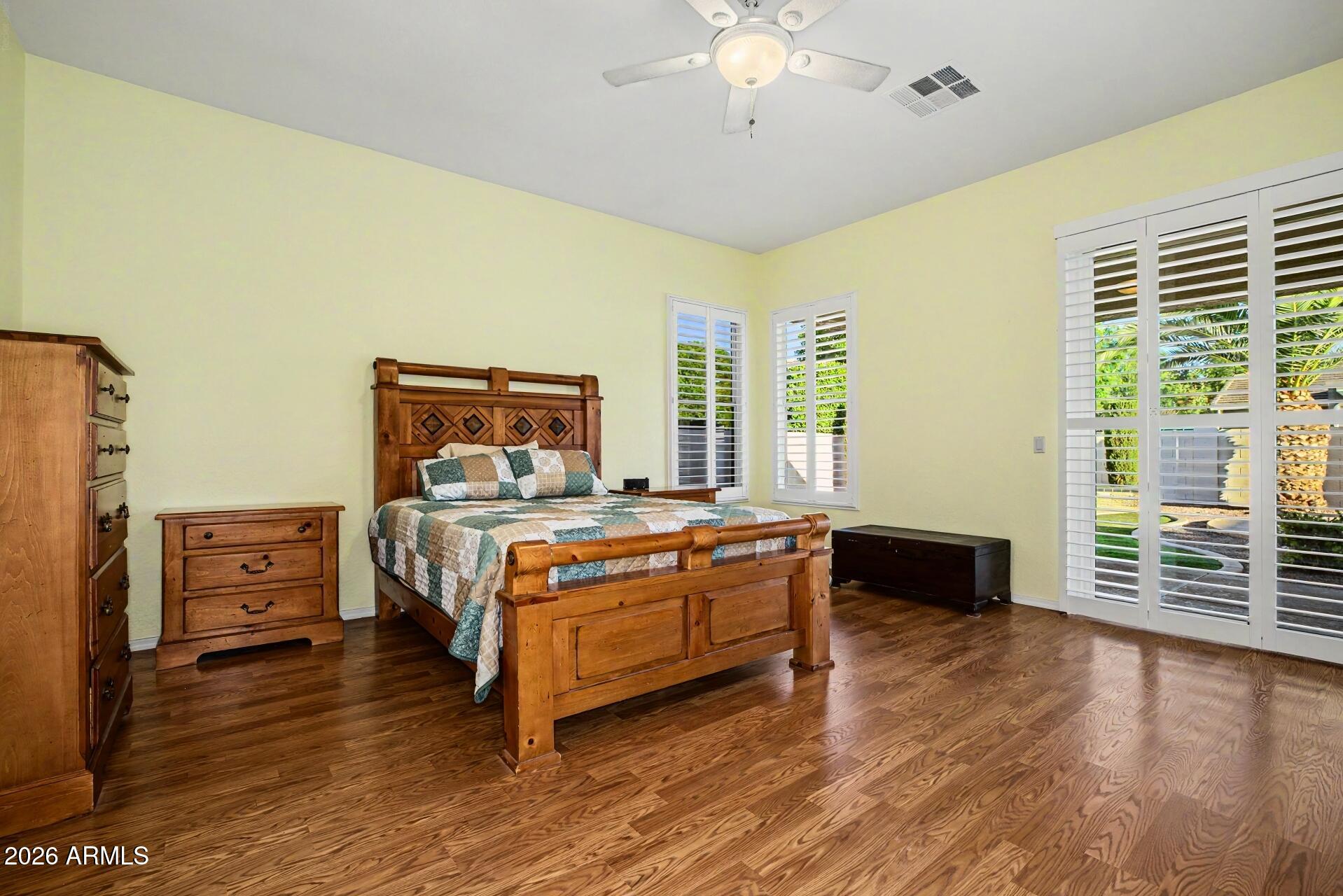 HIGLEY GROVES WEST - Residential