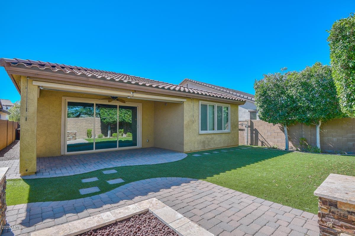 MEADOWS PARCEL 11 - Residential Lease