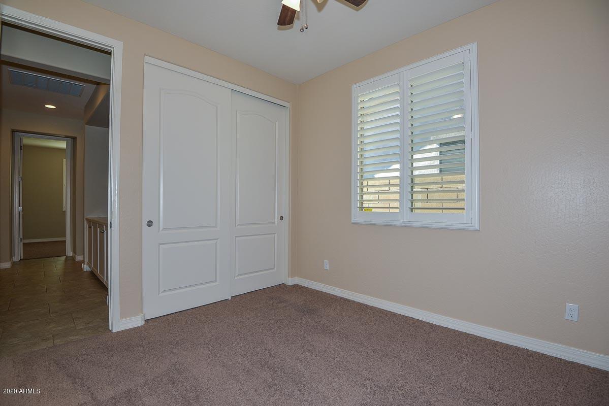 MEADOWS PARCEL 11 - Residential Lease