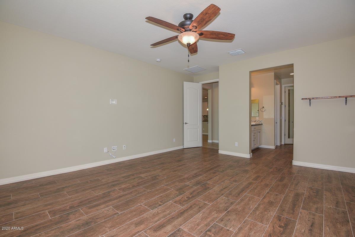MEADOWS PARCEL 11 - Residential Lease