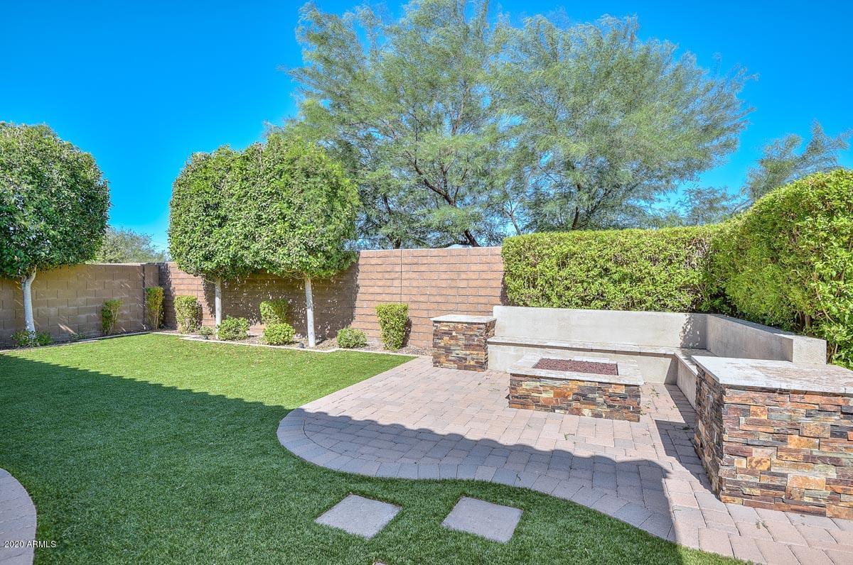 MEADOWS PARCEL 11 - Residential Lease