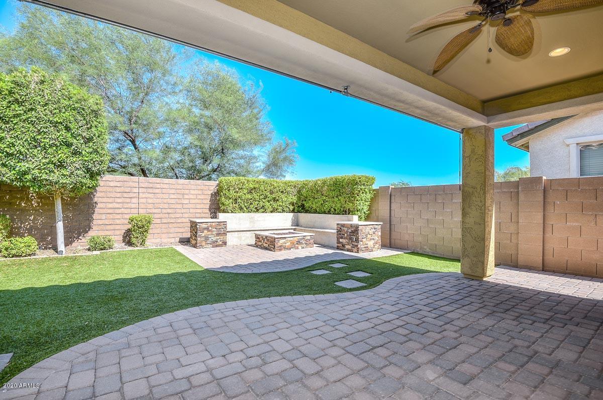 MEADOWS PARCEL 11 - Residential Lease