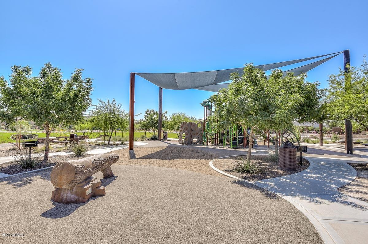 MEADOWS PARCEL 11 - Residential Lease