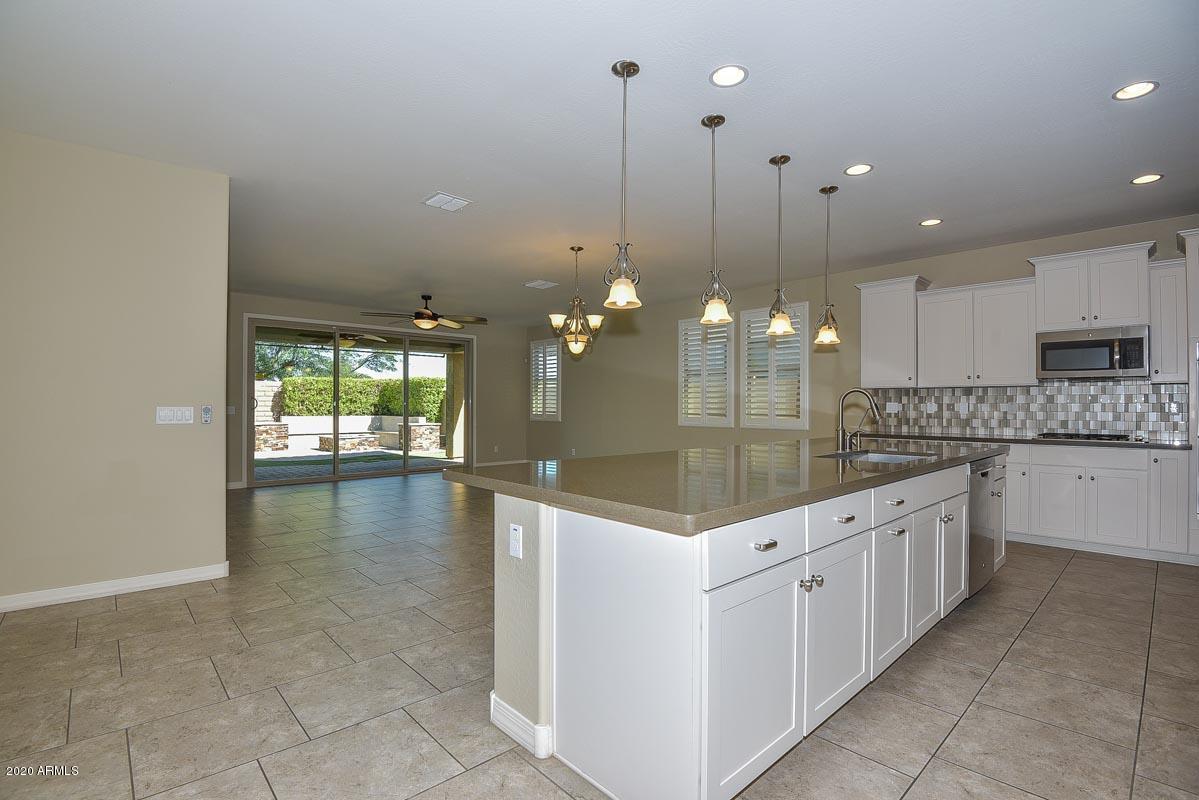 MEADOWS PARCEL 11 - Residential Lease