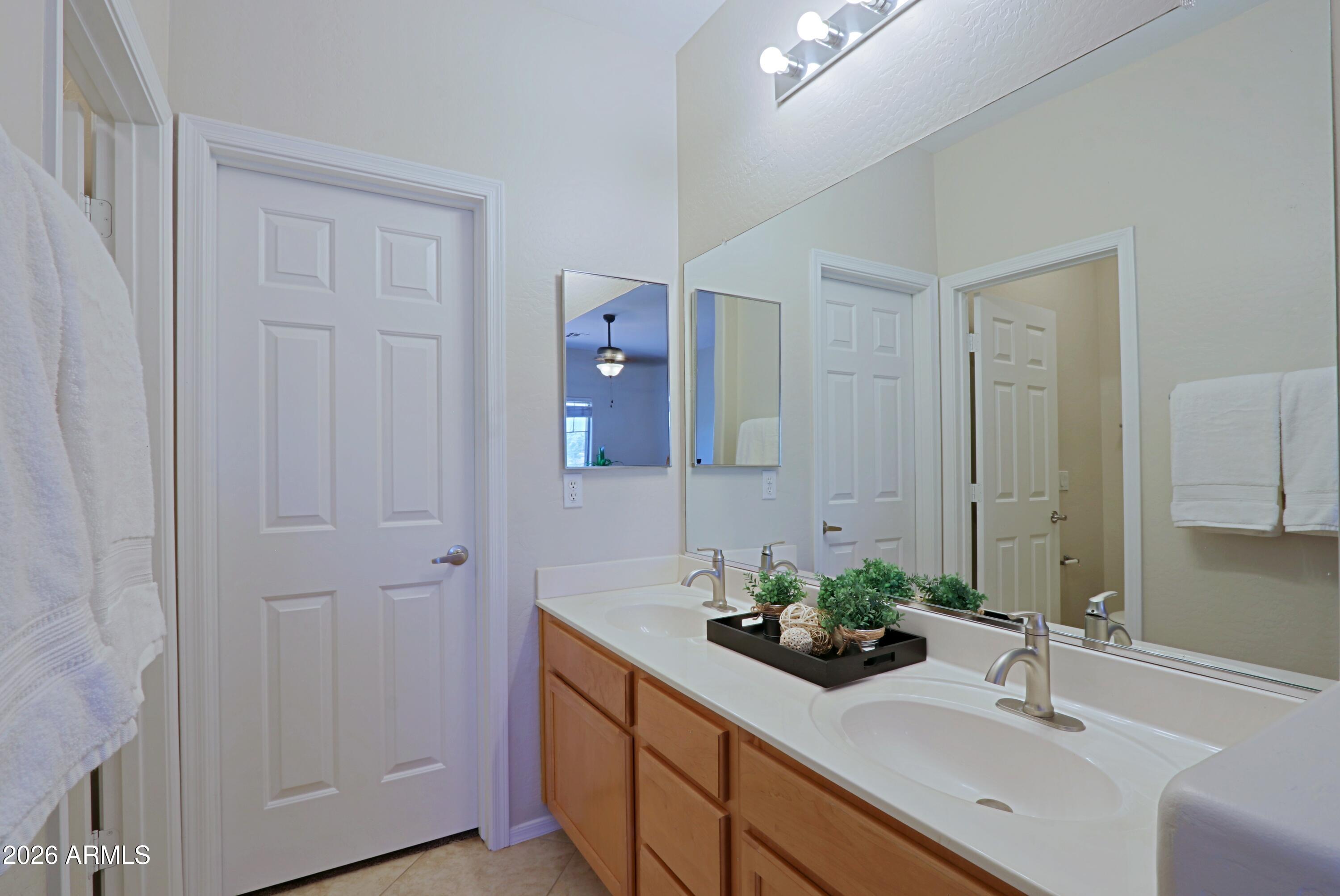 SCOTTSDALE CASITAS CONDOMINIUM - Residential