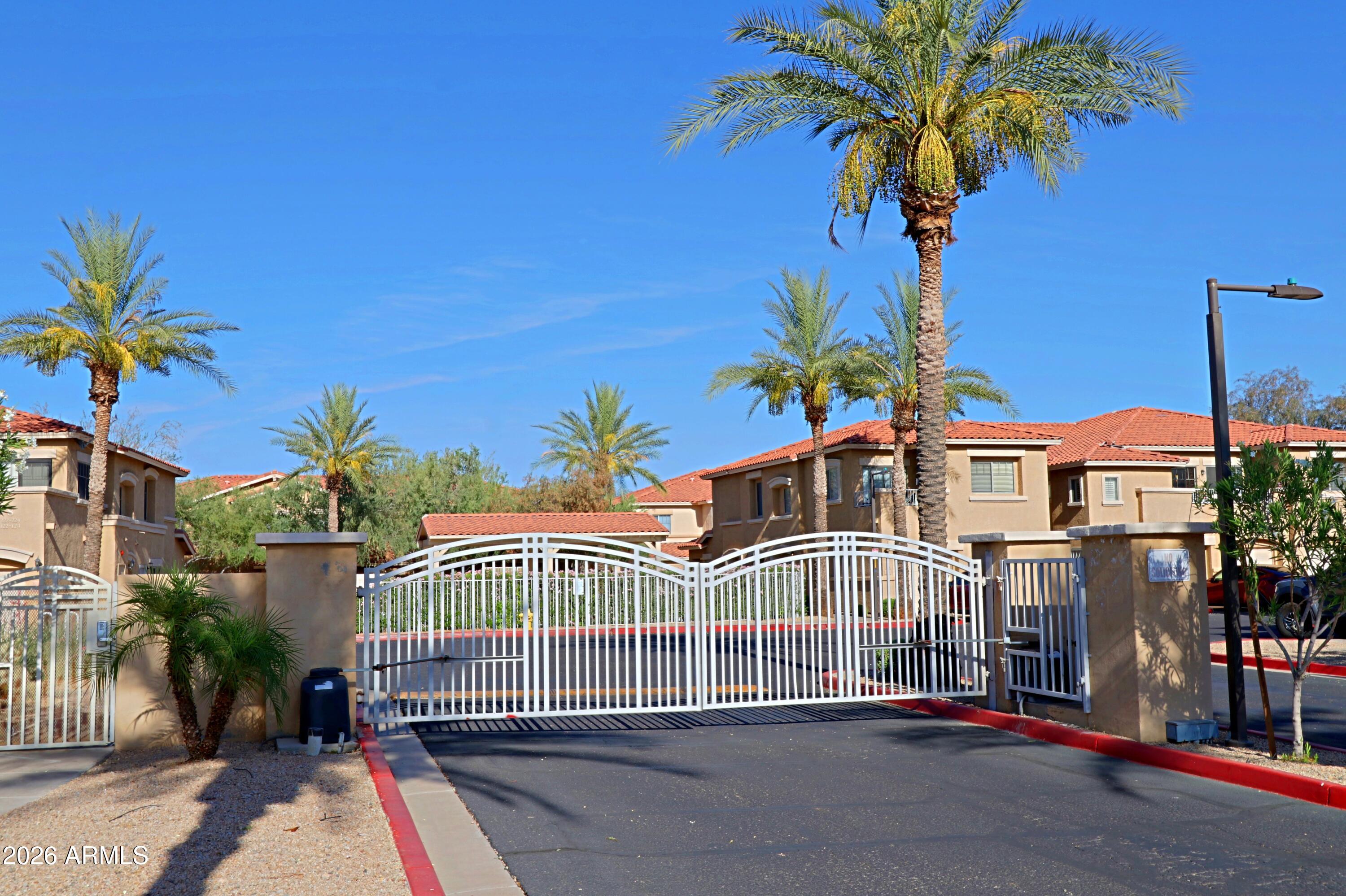 SCOTTSDALE CASITAS CONDOMINIUM - Residential