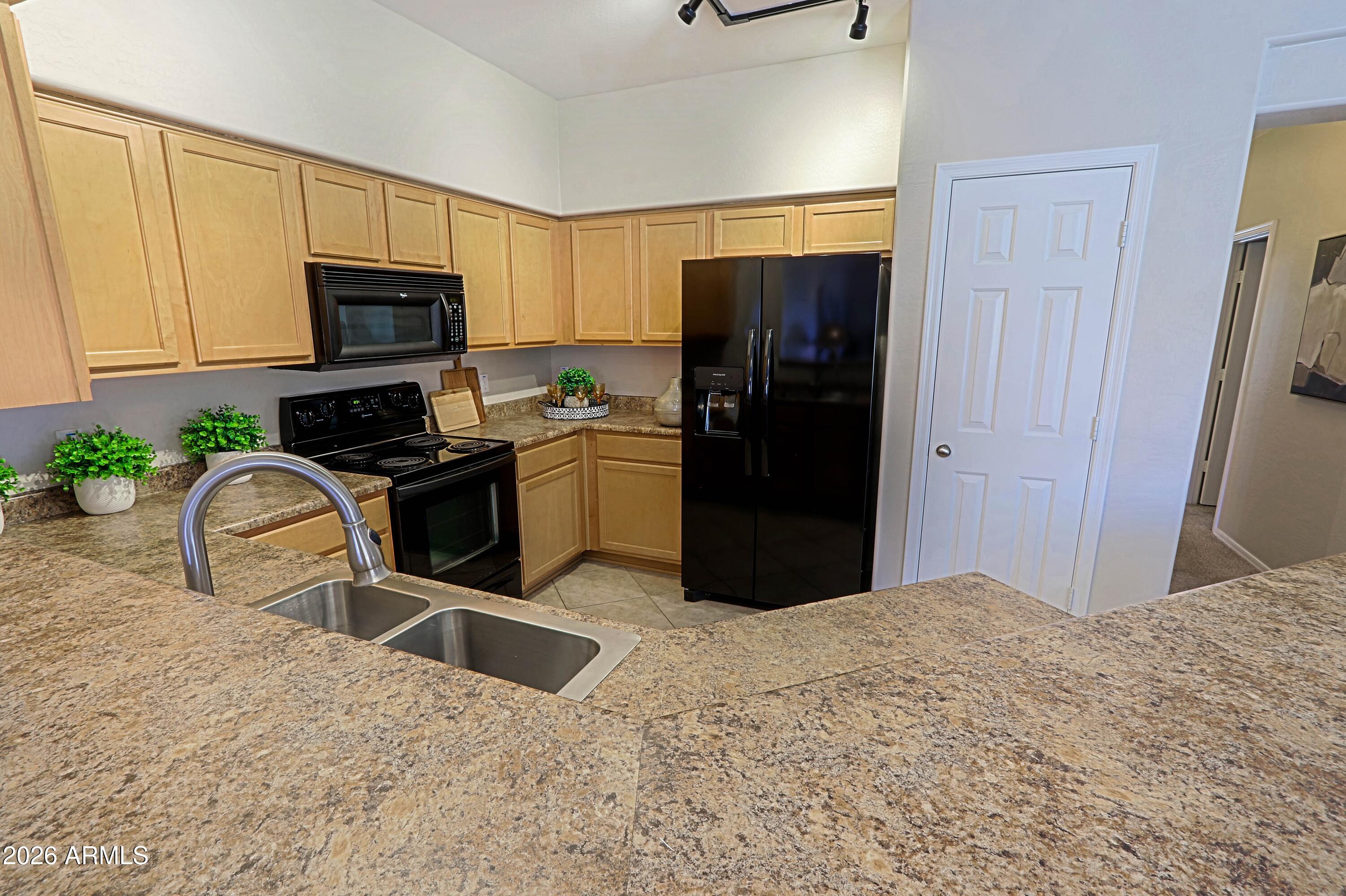 SCOTTSDALE CASITAS CONDOMINIUM - Residential