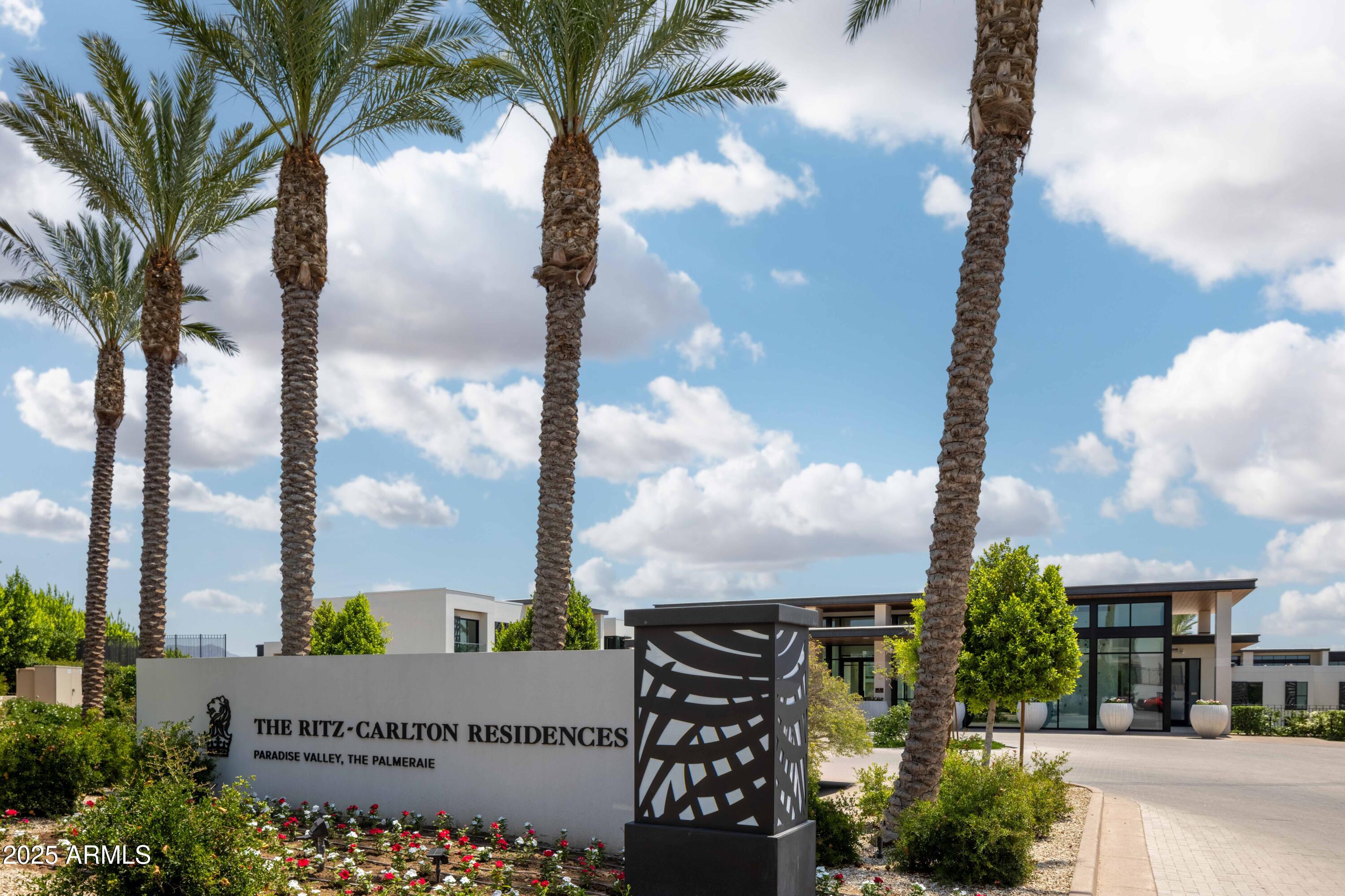 7000 EAST LINCOLN VILLAS - Residential