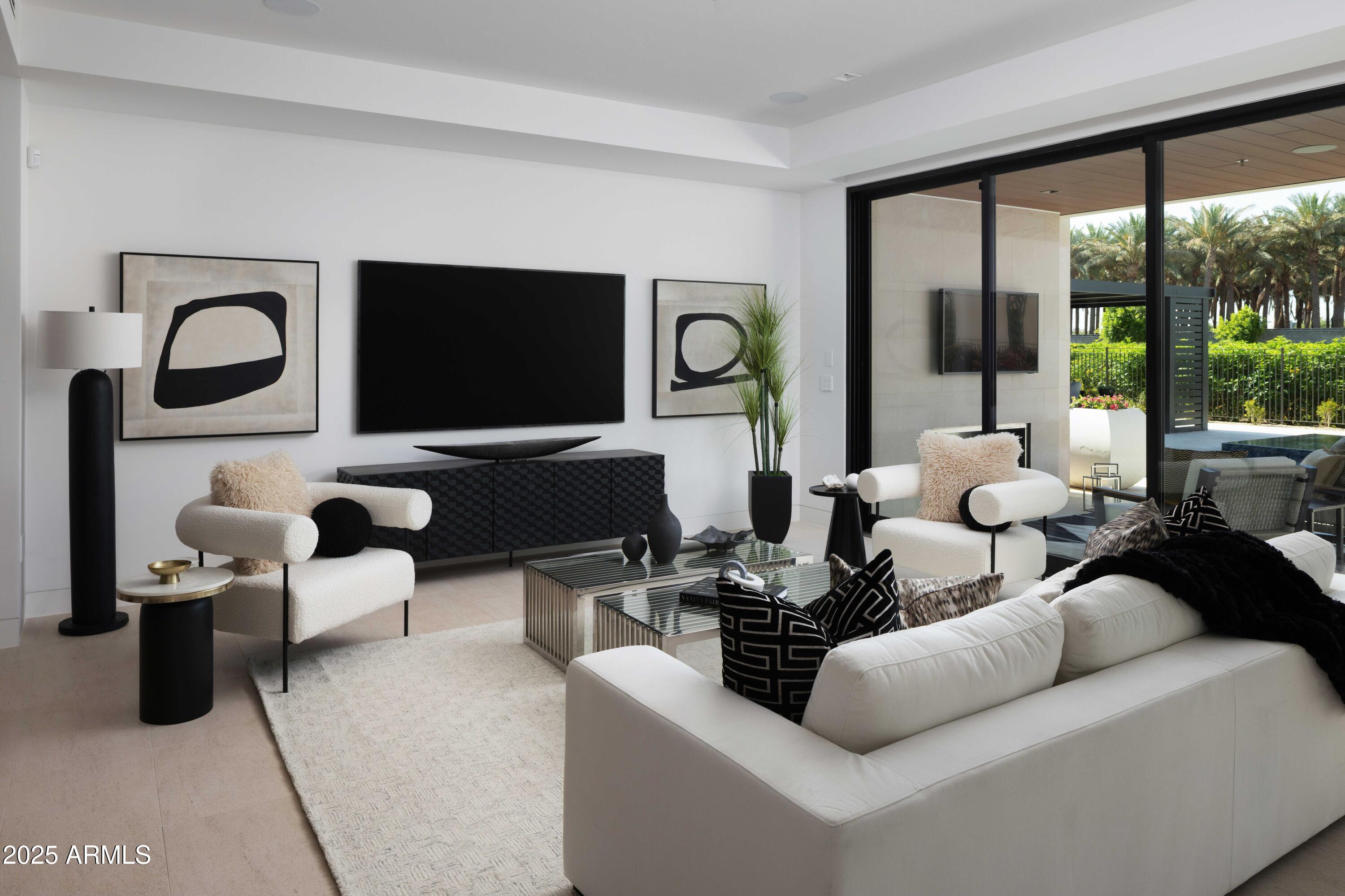 7000 EAST LINCOLN VILLAS - Residential