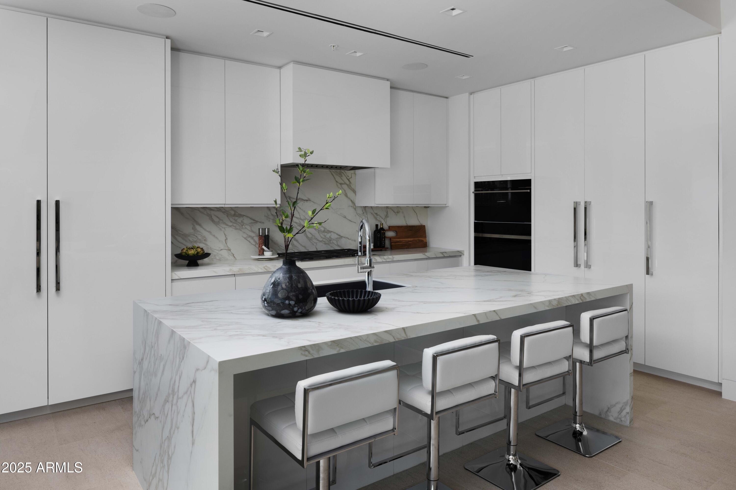 7000 EAST LINCOLN VILLAS - Residential