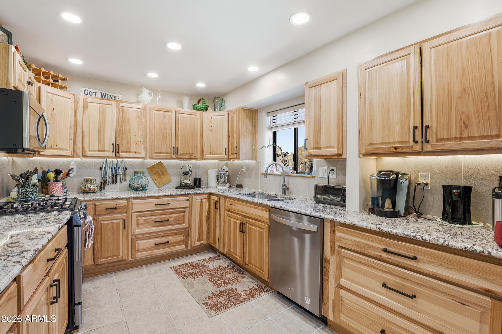 RIDGEWAY ESTATES - Residential